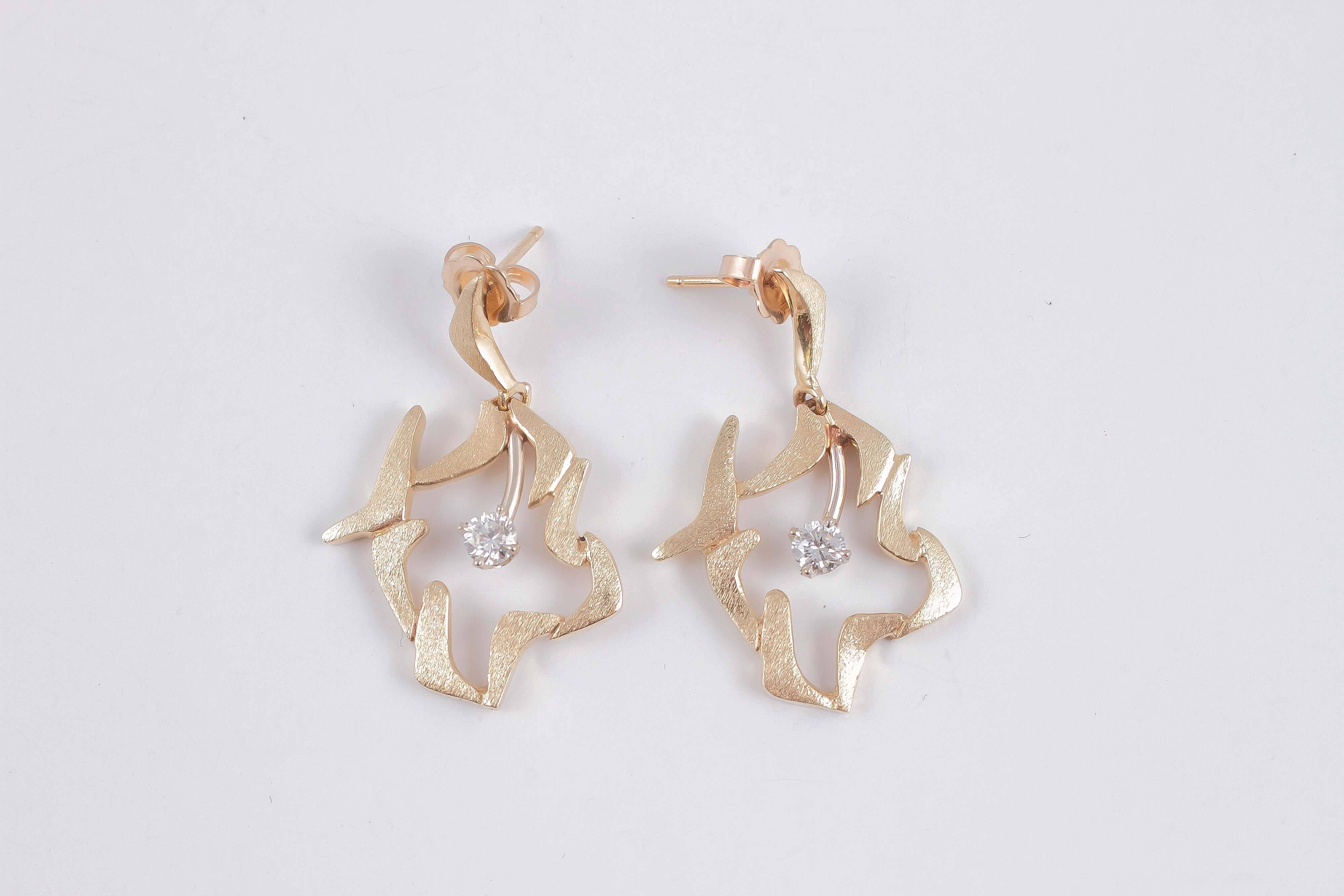 Matte Finish Diamond Gold Earrings 2