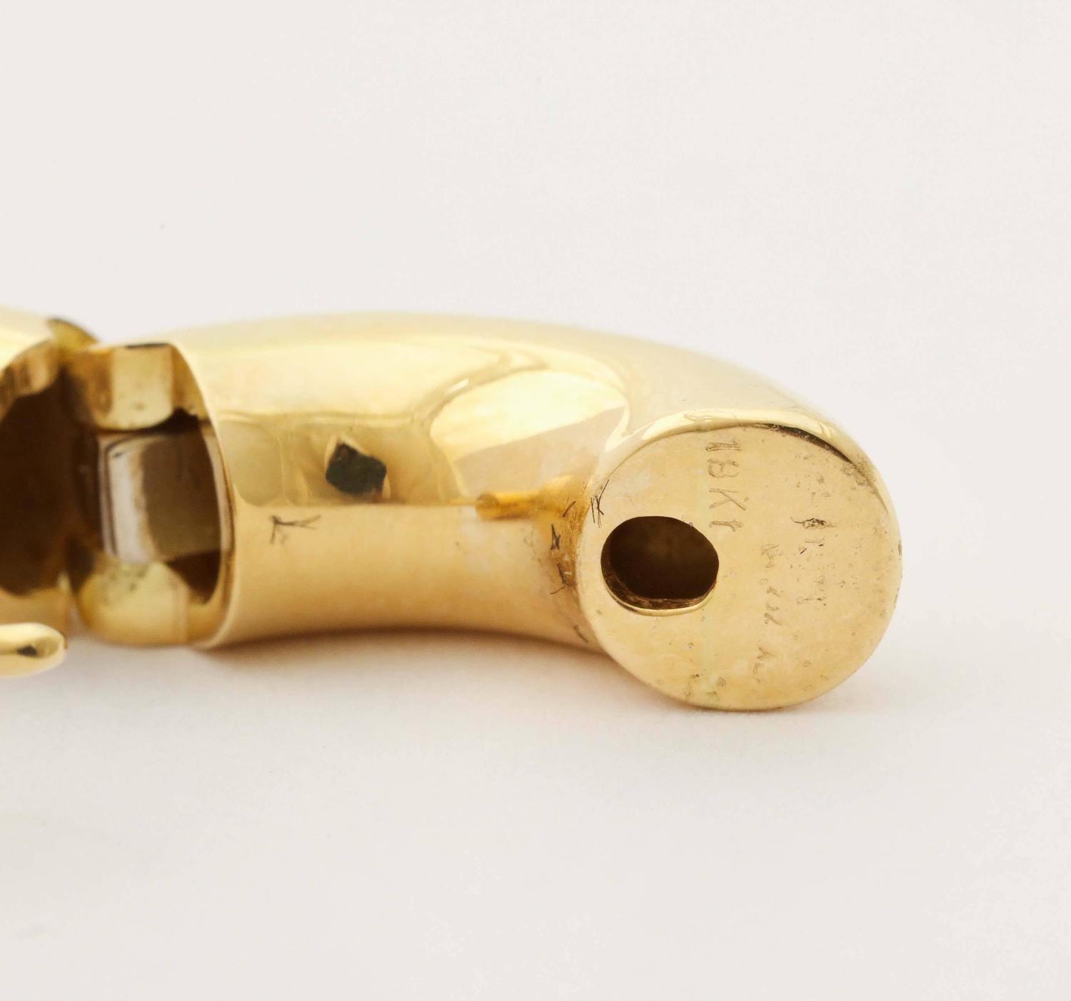 Ear 695 Gold Gull main image 0