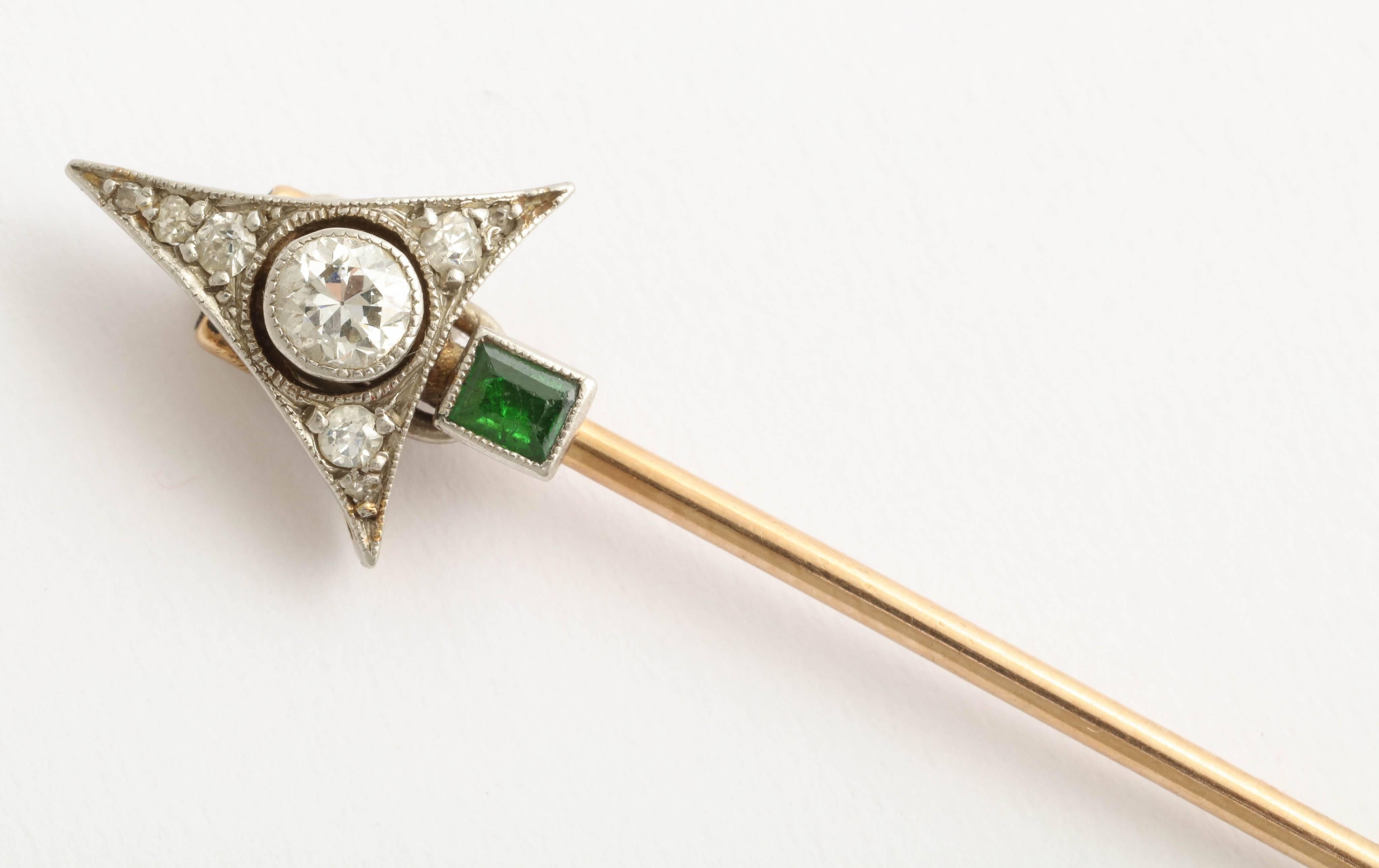 Women's 1920s Diamond Gold Platinum Arrow Brooch For Sale