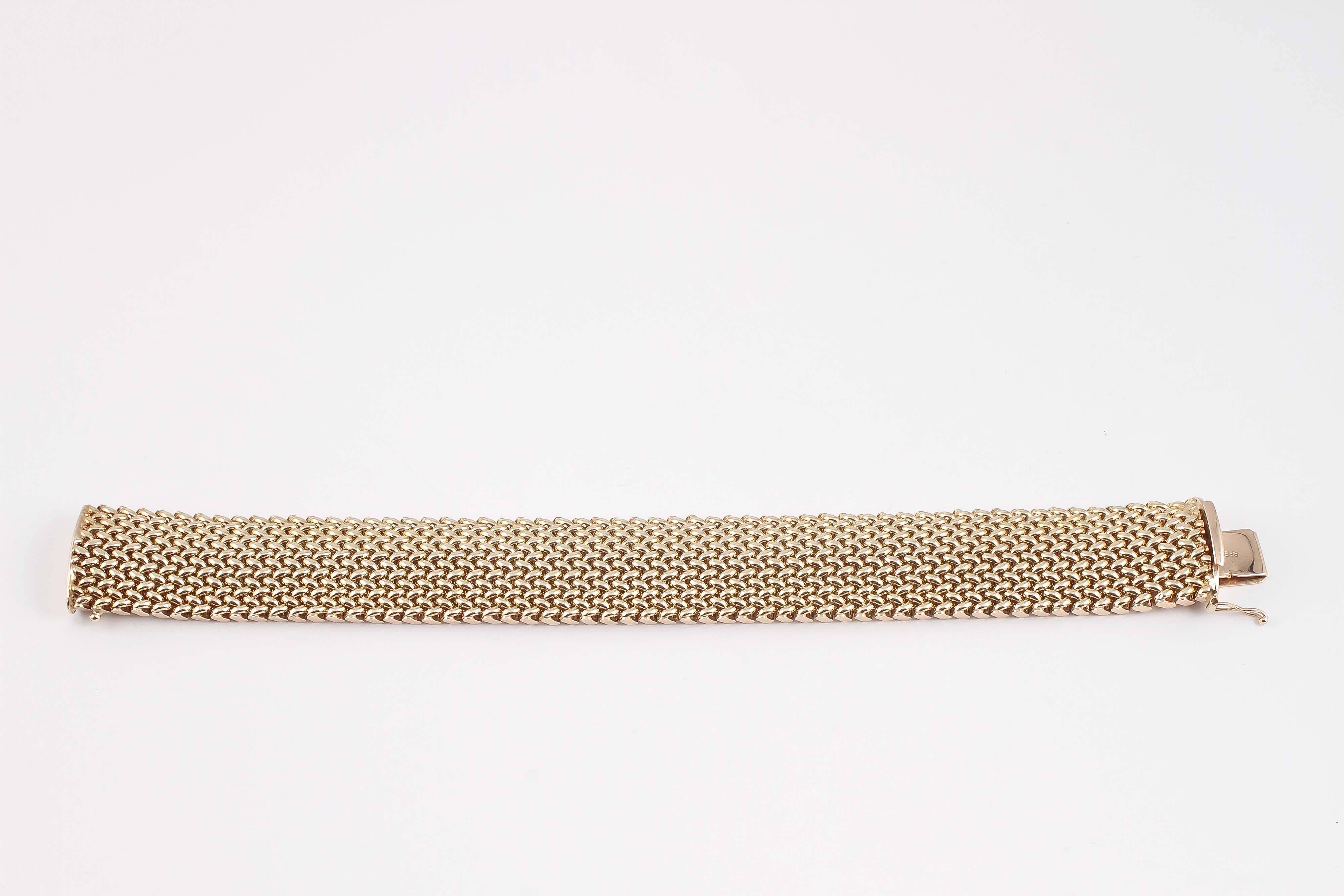 Gold Mesh Bracelet 1