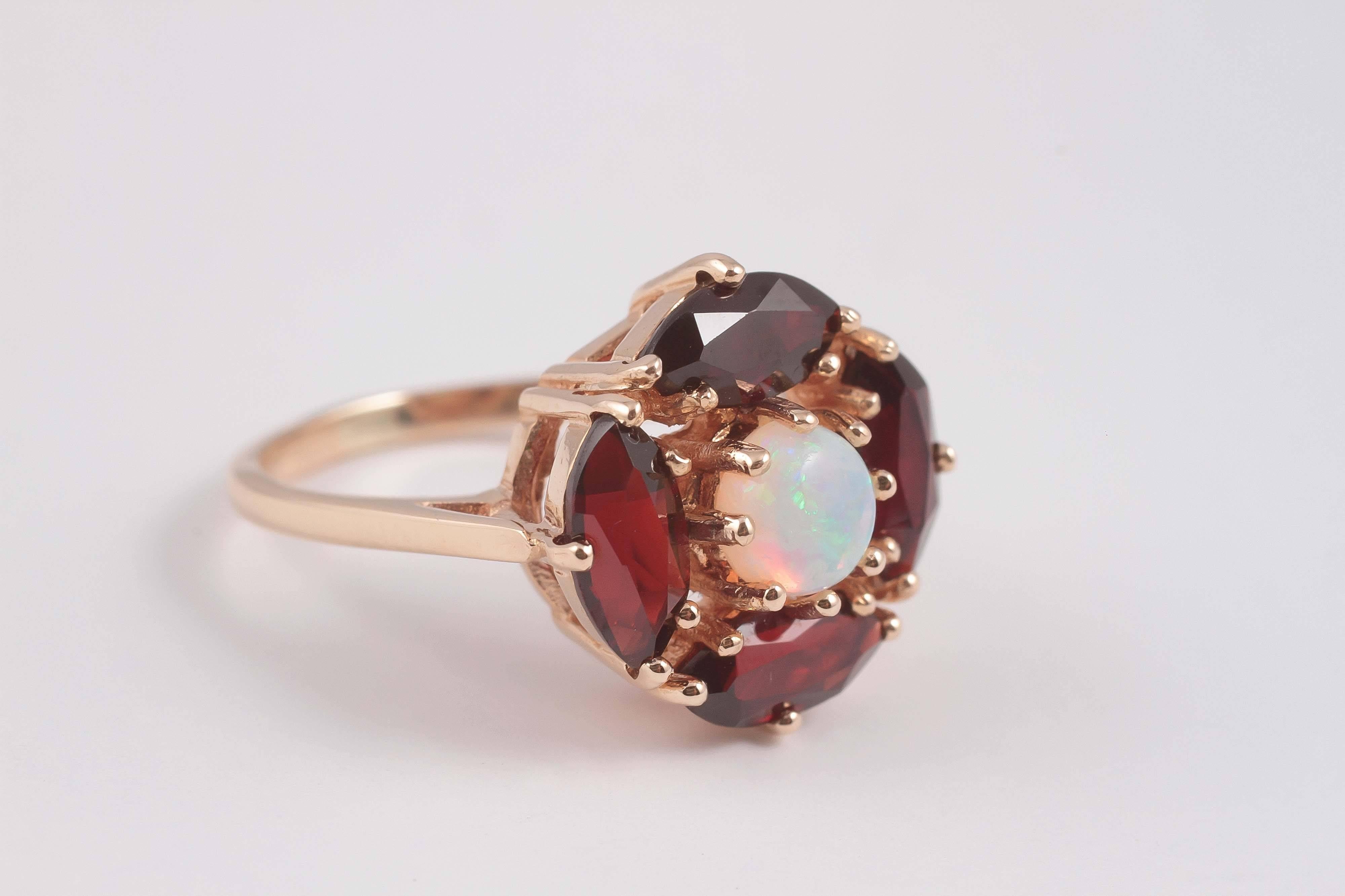 Opal Garnet Gold Ring in vendita 3