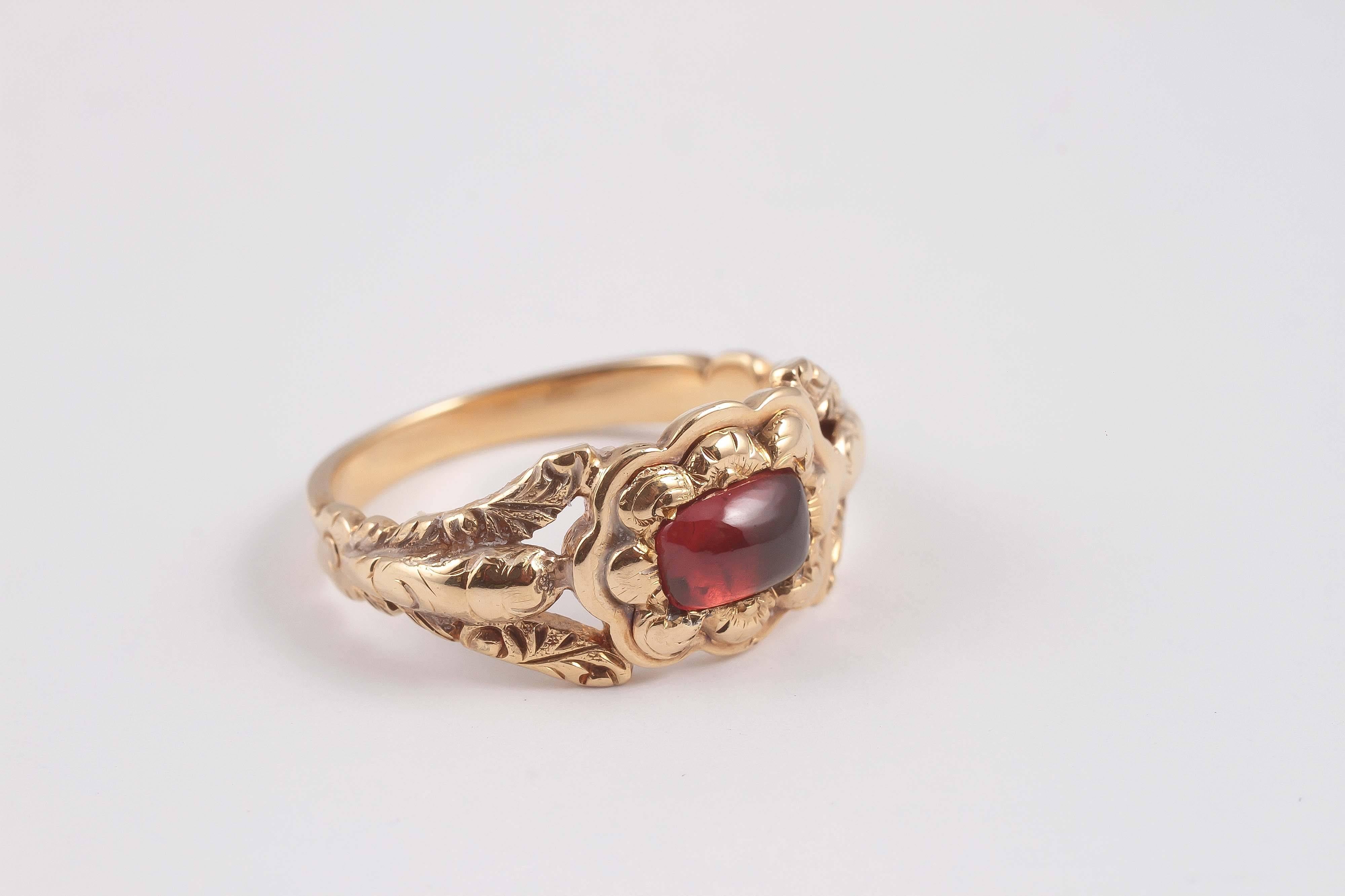 Georgian Garnet Gold Ring 4