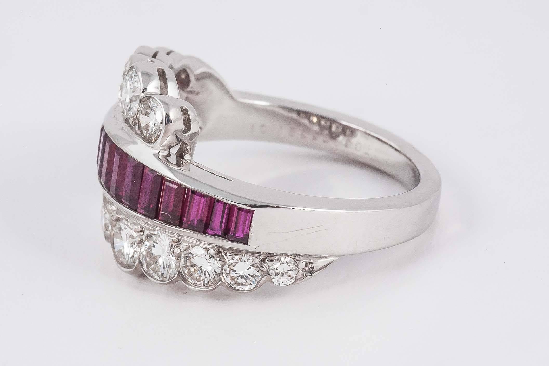 Women's Van Cleef & Arpels Ruby Diamond Gold Ring For Sale