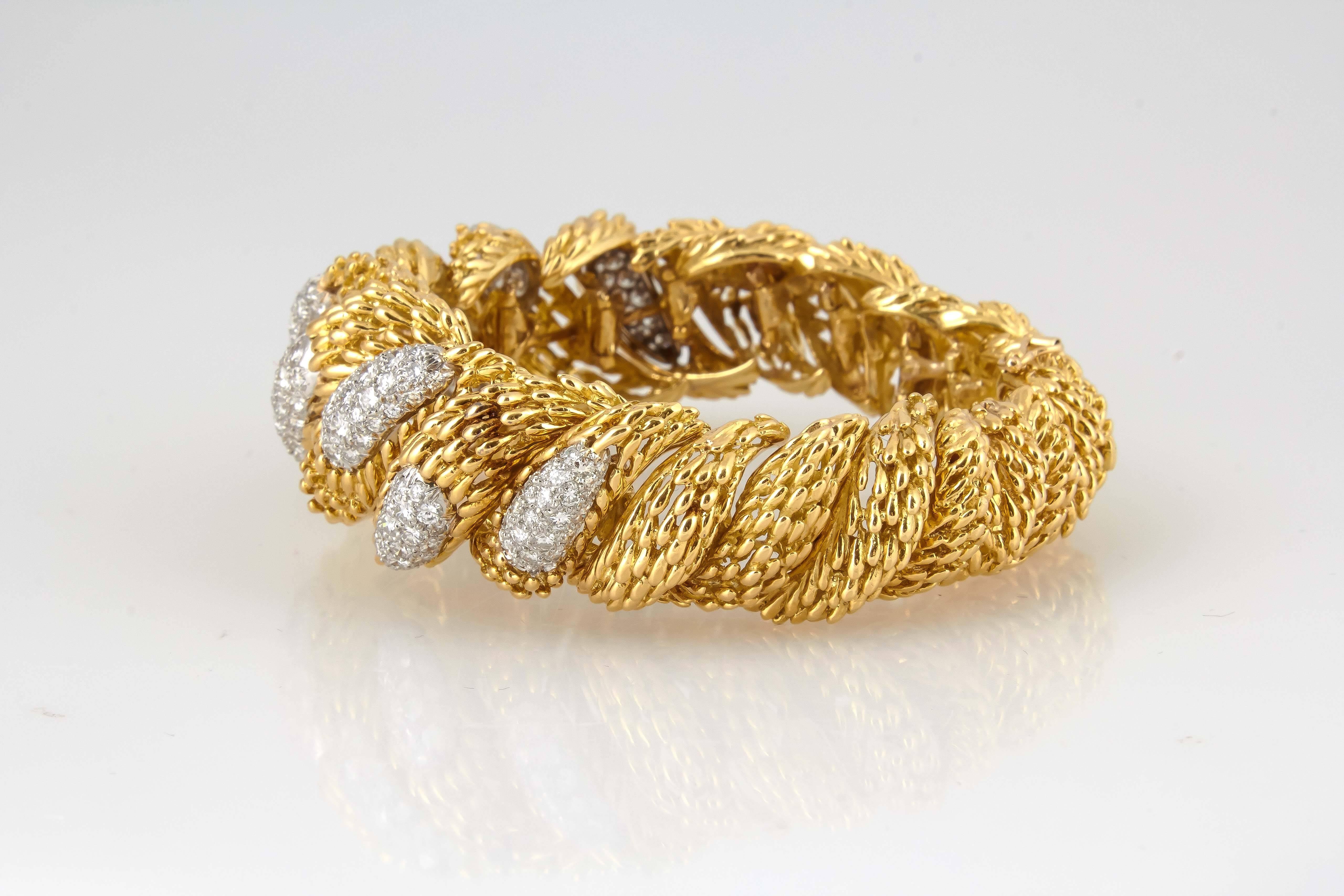 Hammerman Brothers Diamond Gold Bracelet In New Condition For Sale In New York, NY