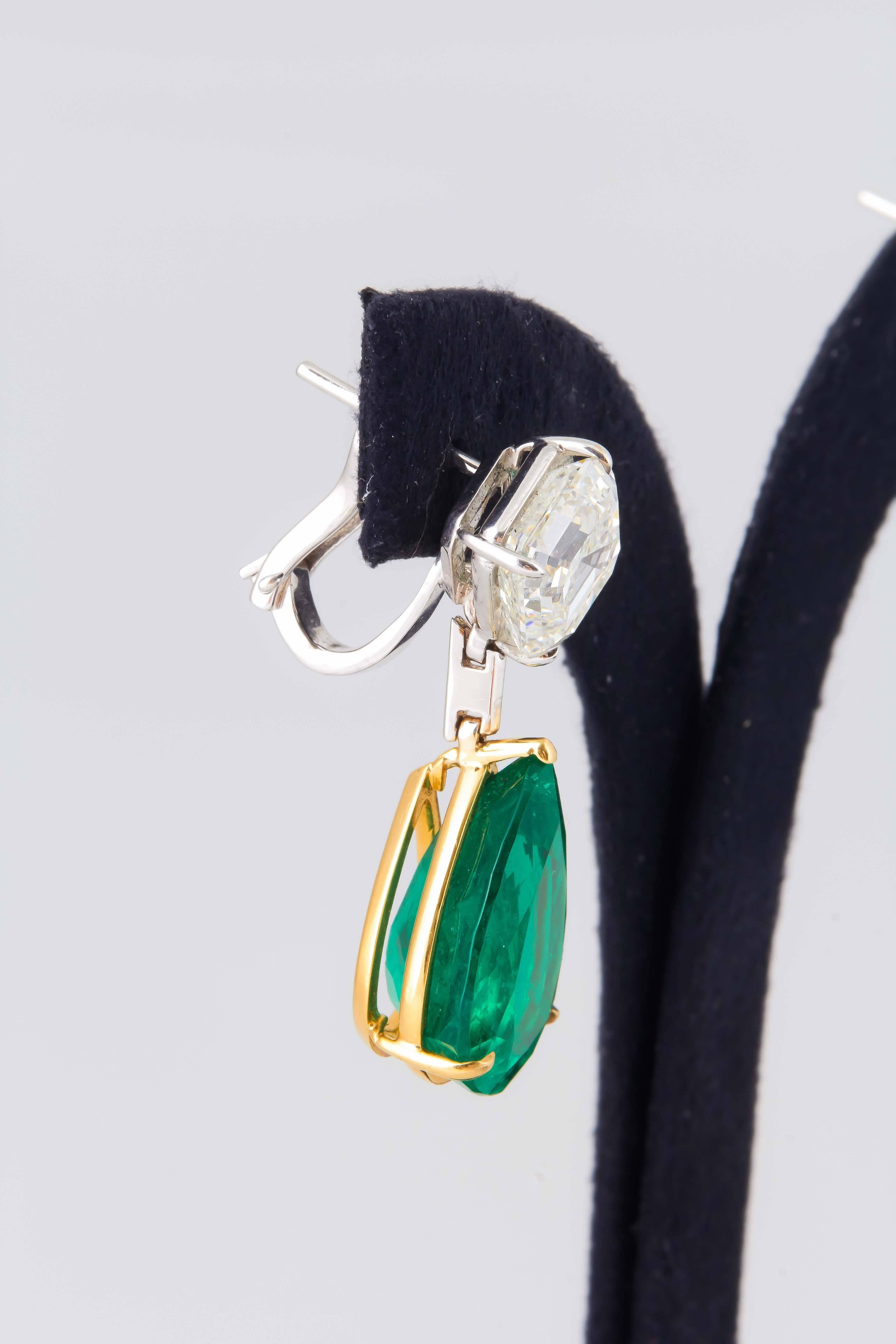 15.97 Carat Colombian Emerald and Diamond Drop Earrings For Sale 3