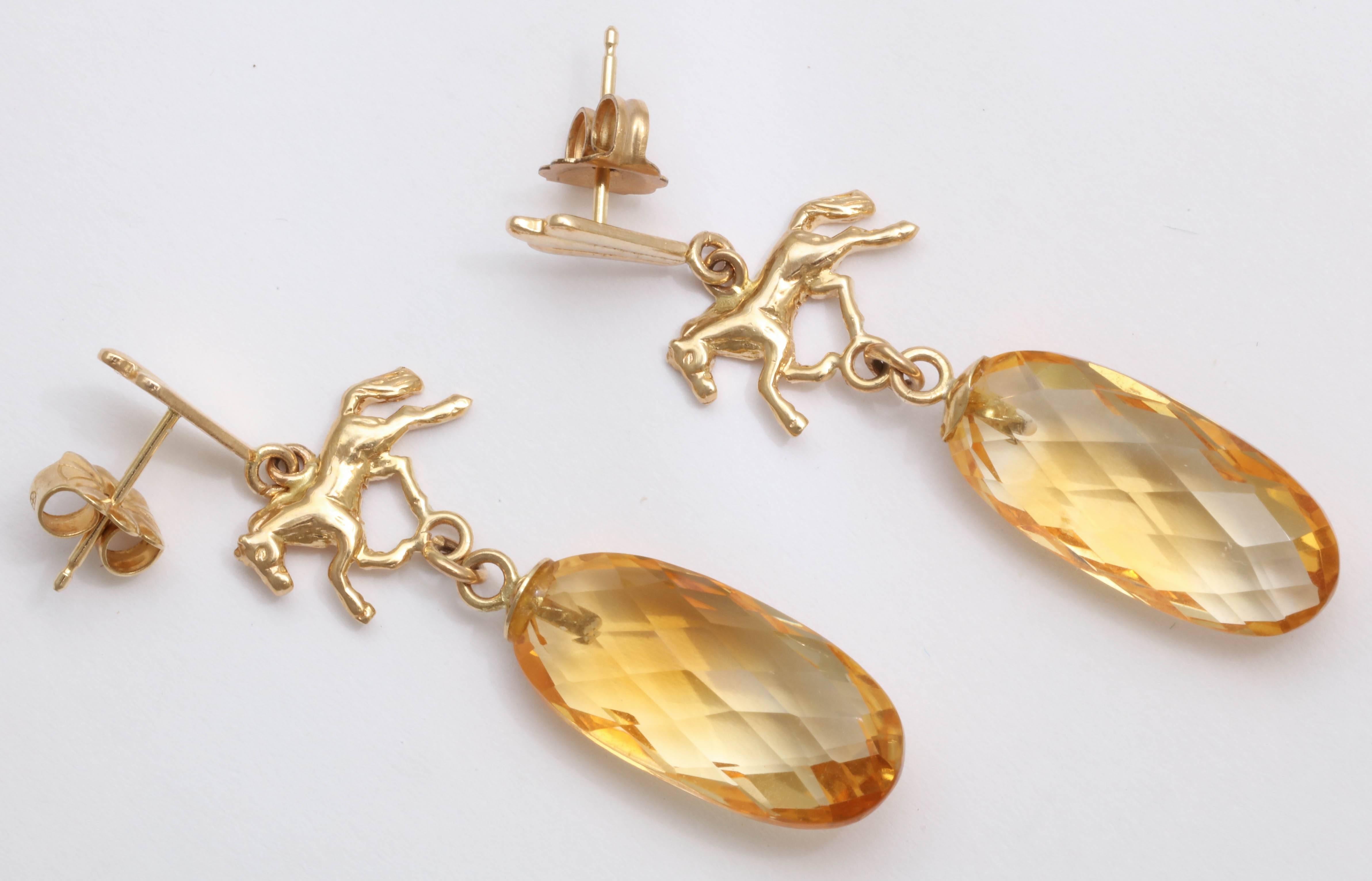 Charming Citrine and Gold Equestrian Earrings In New Condition For Sale In TRYON, NC