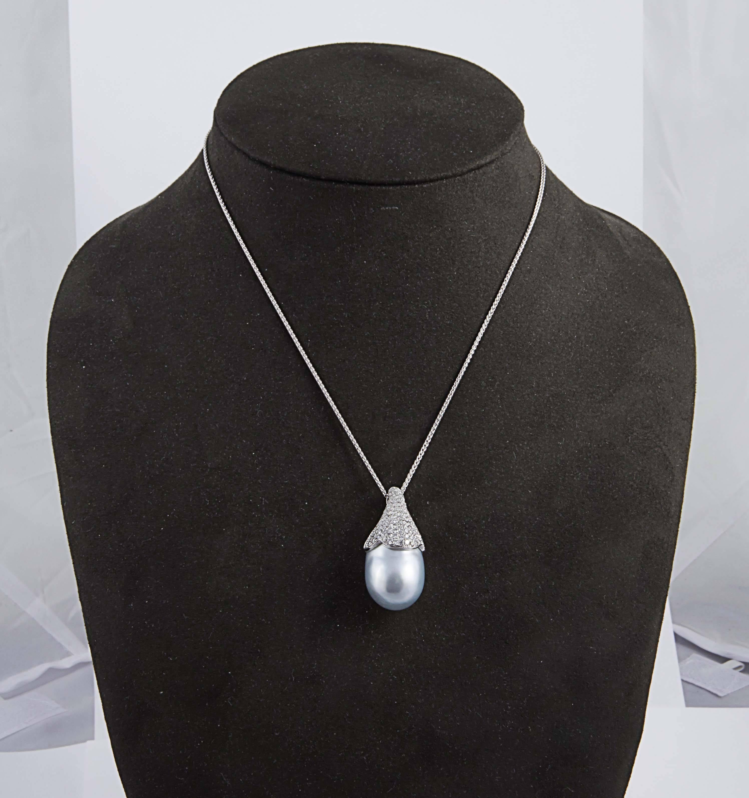 South Sea White Baroque Silver Overtone Pearl & Diamond Pendant For Sale 2