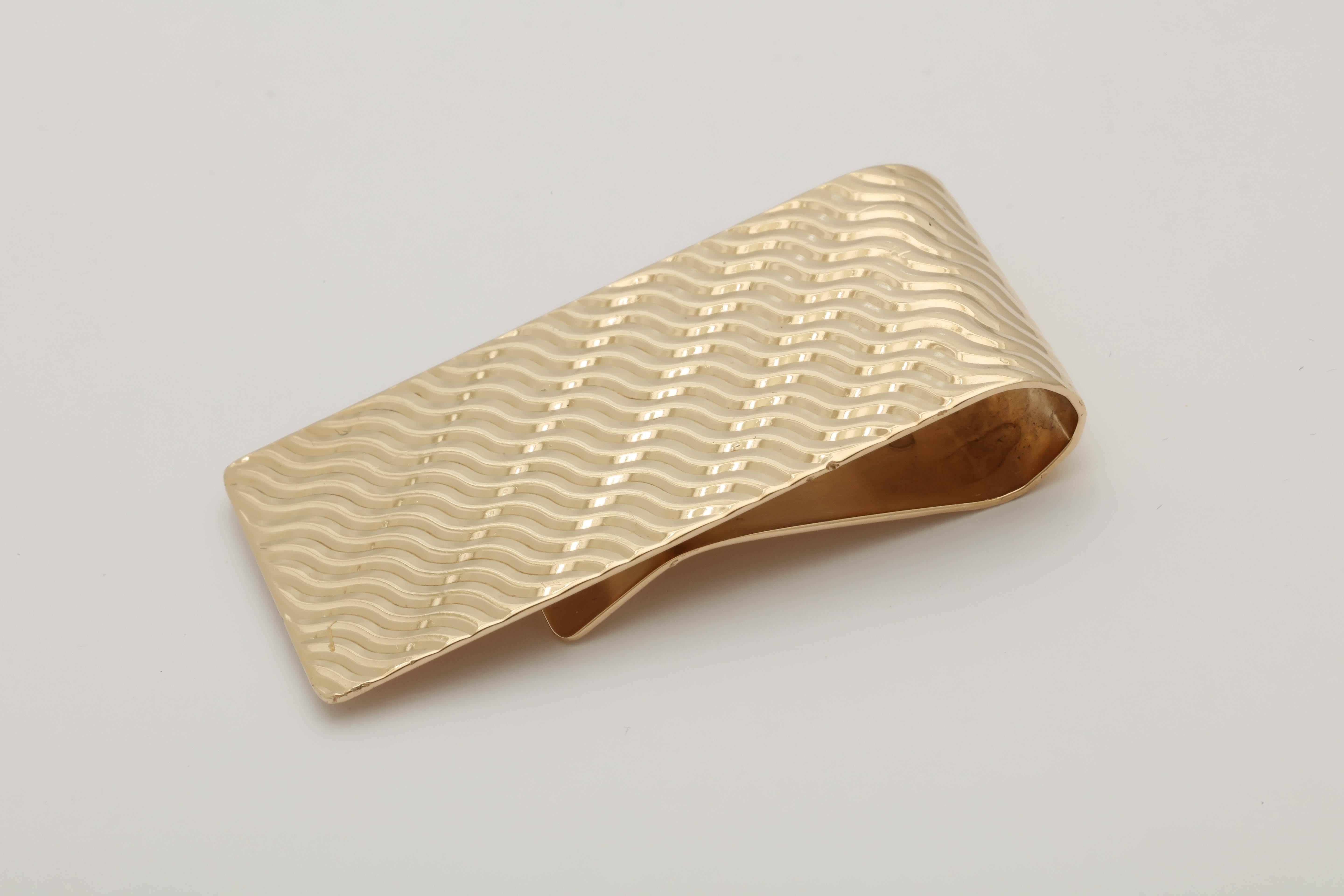 Men's 1940s Cartier Textured And Ridged Gold Gentleman's Classic Money Clip