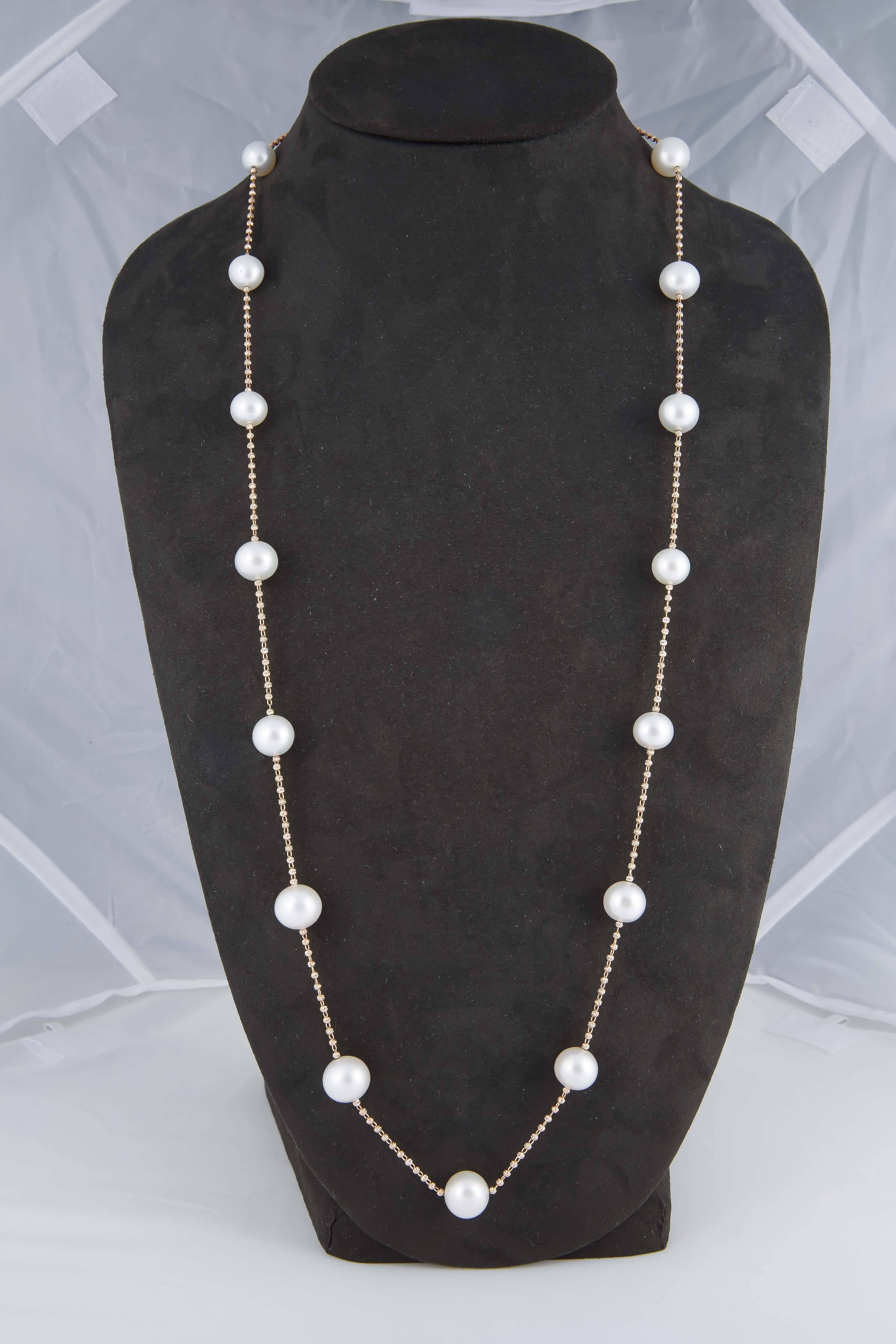 pearl y necklace