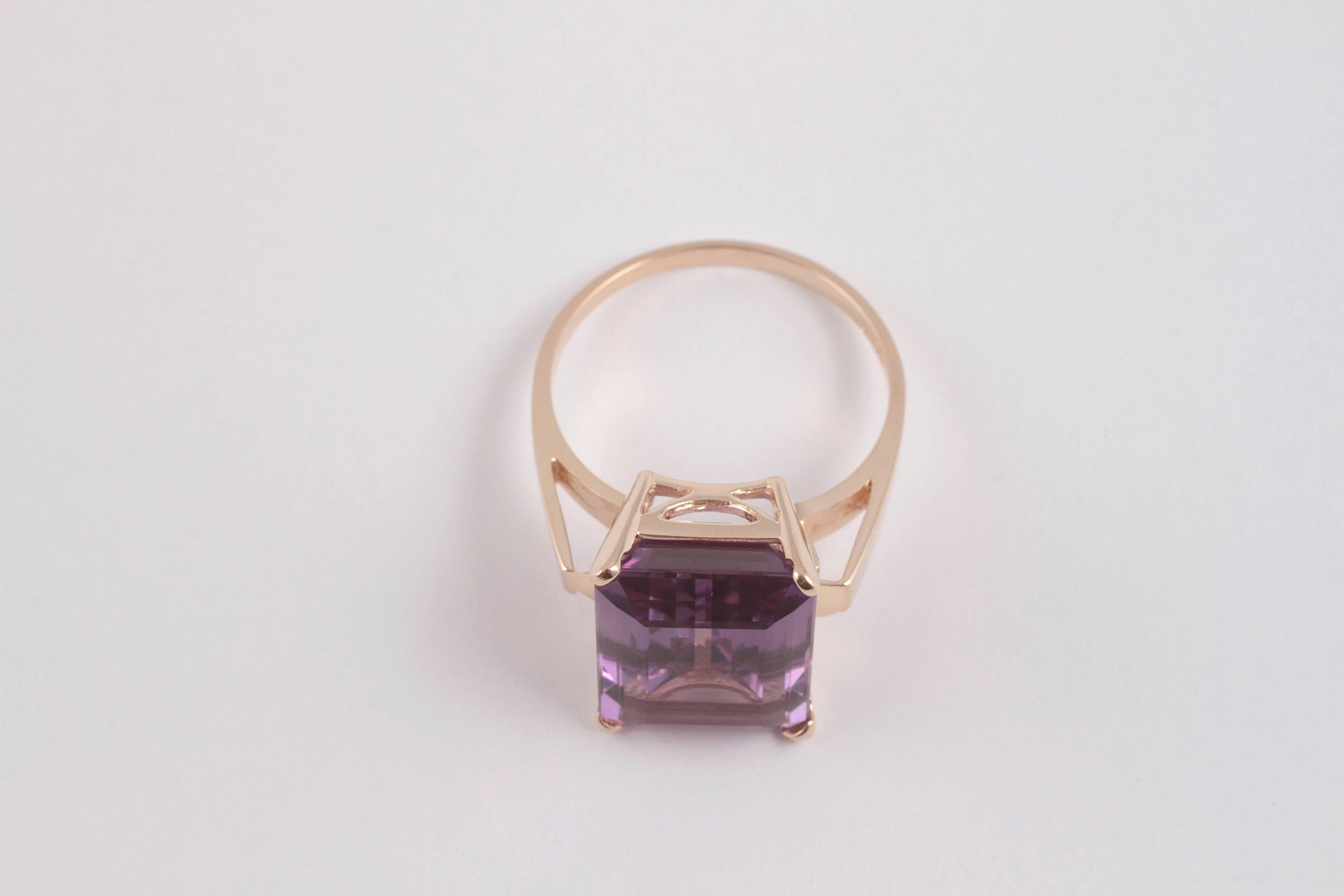 8 Carat Amethyst Gold Ring 1