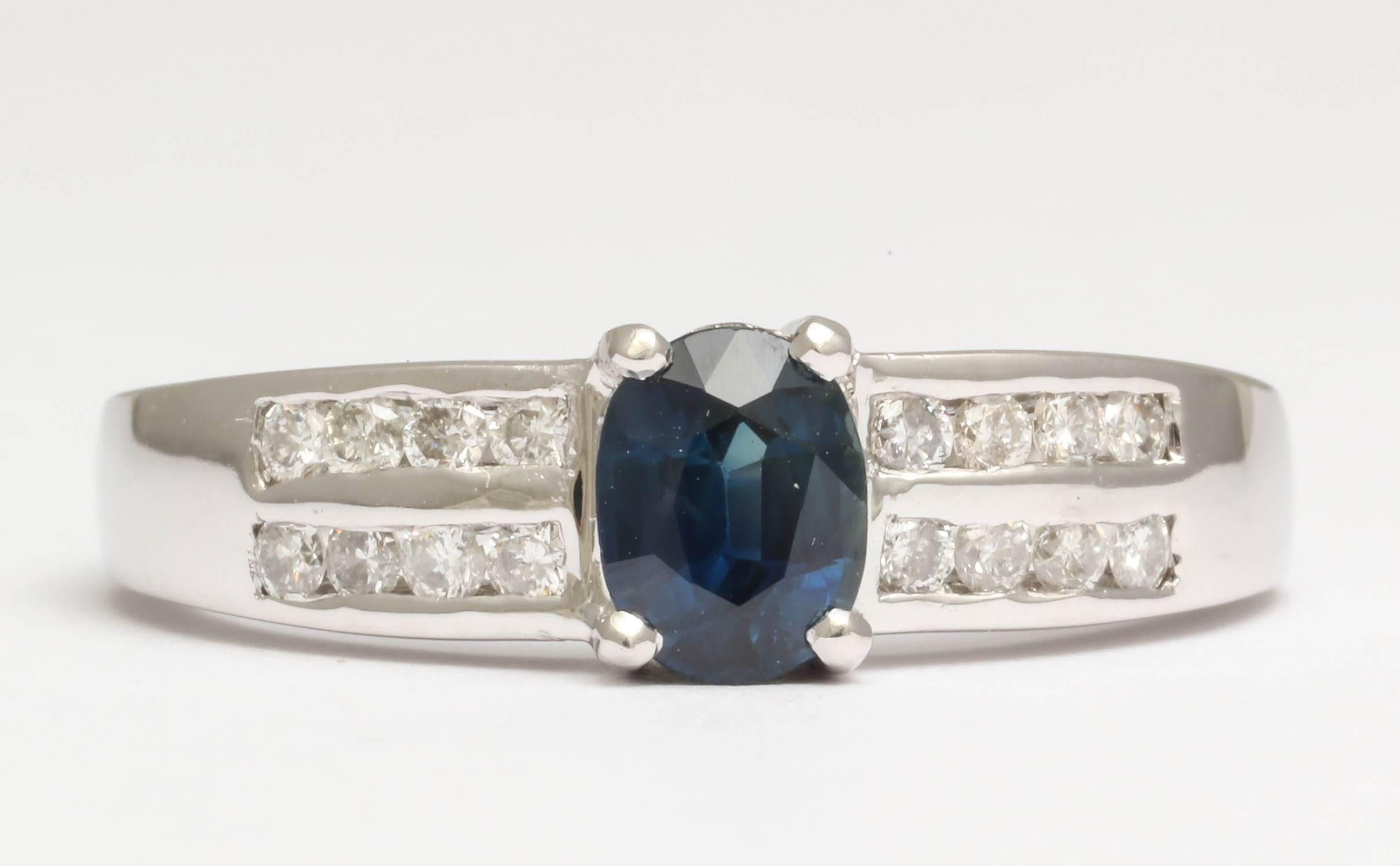 Women's or Men's Blue Sapphire Diamond Gold Ring For Sale