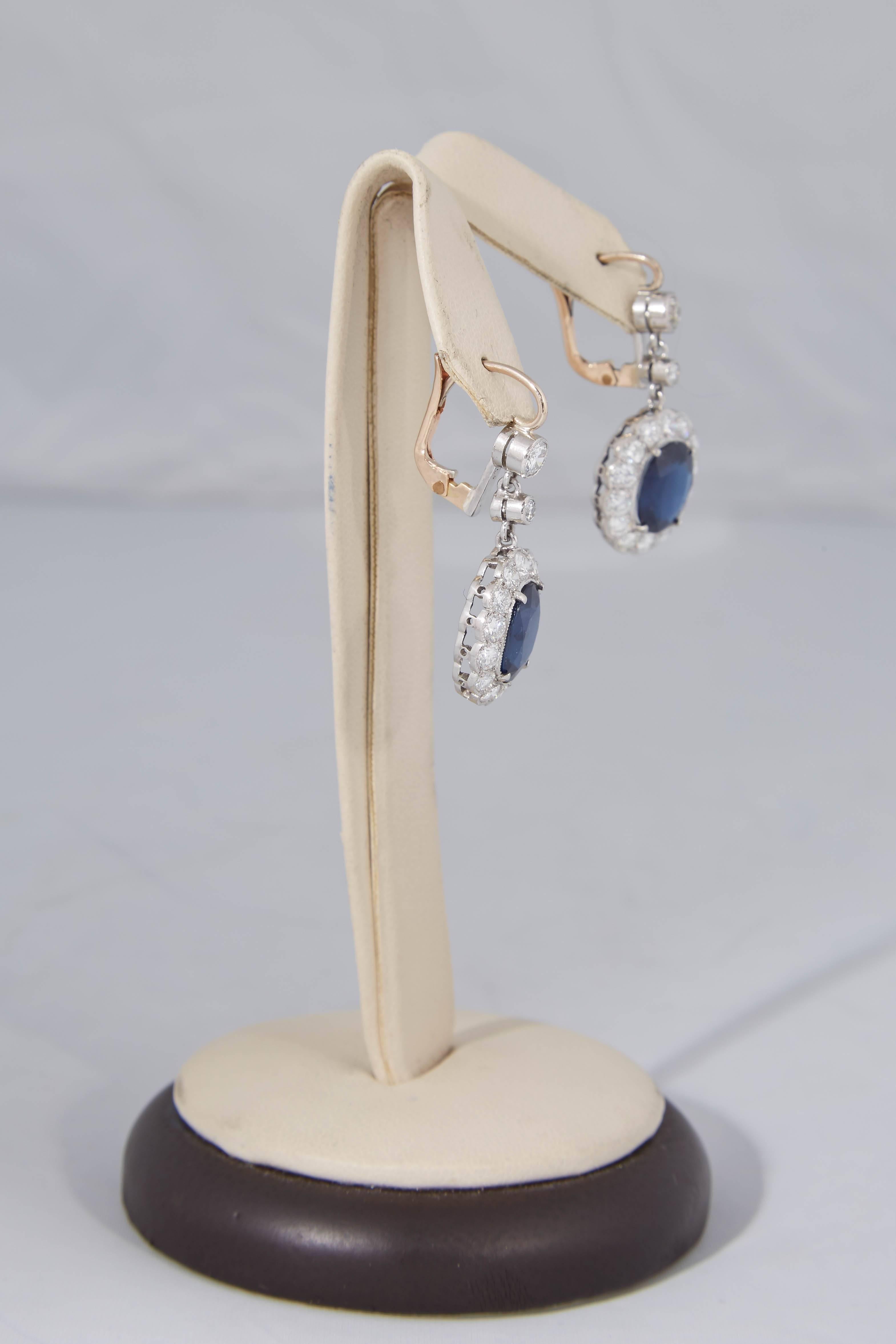 Women's 1930's Scissor Cut Sapphire & Diamond Platinum Floral Cluster Drop Earrings