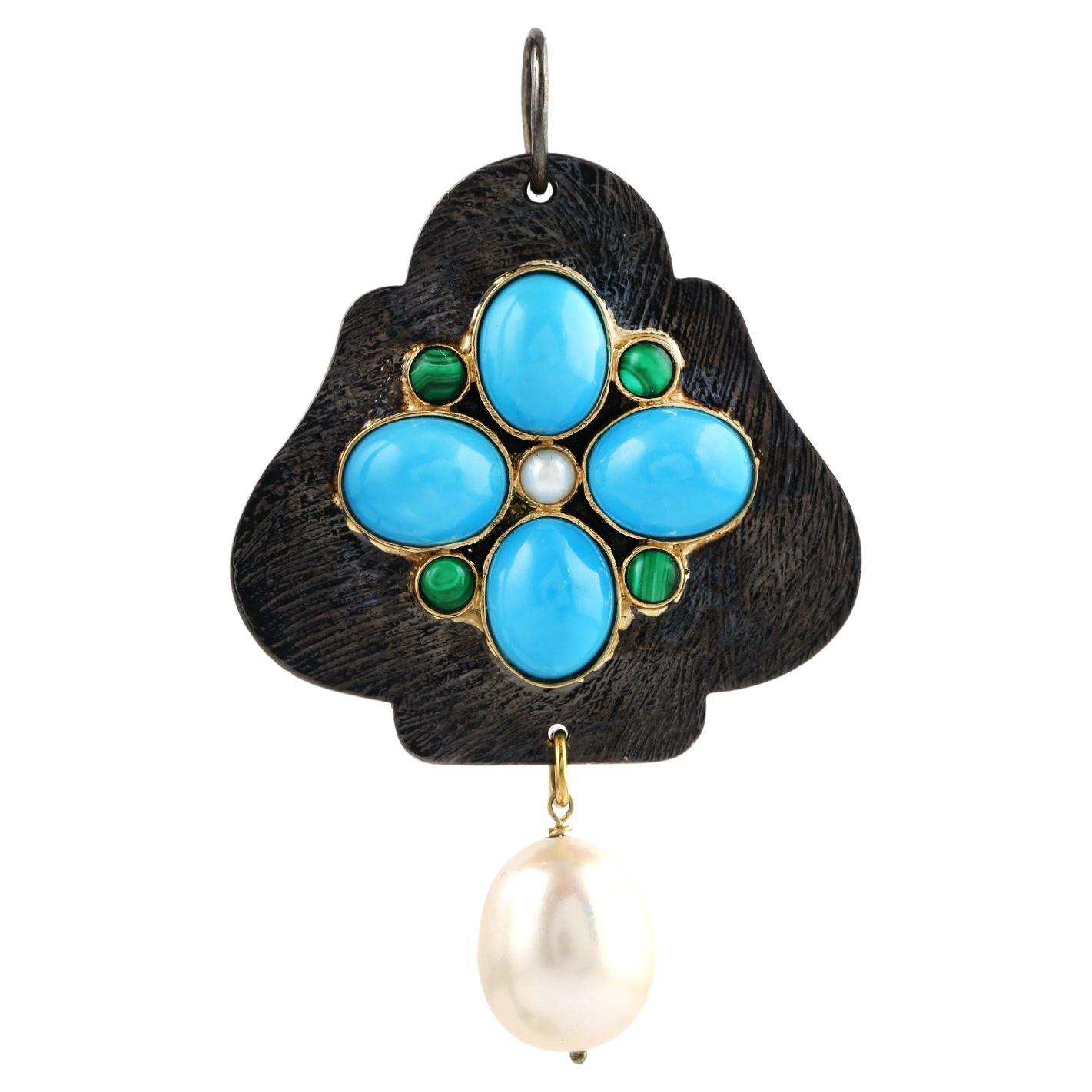 Pendentif en or jaune 18k et argent avec perles de Chine et turquoise malachite de taille ovale en vente