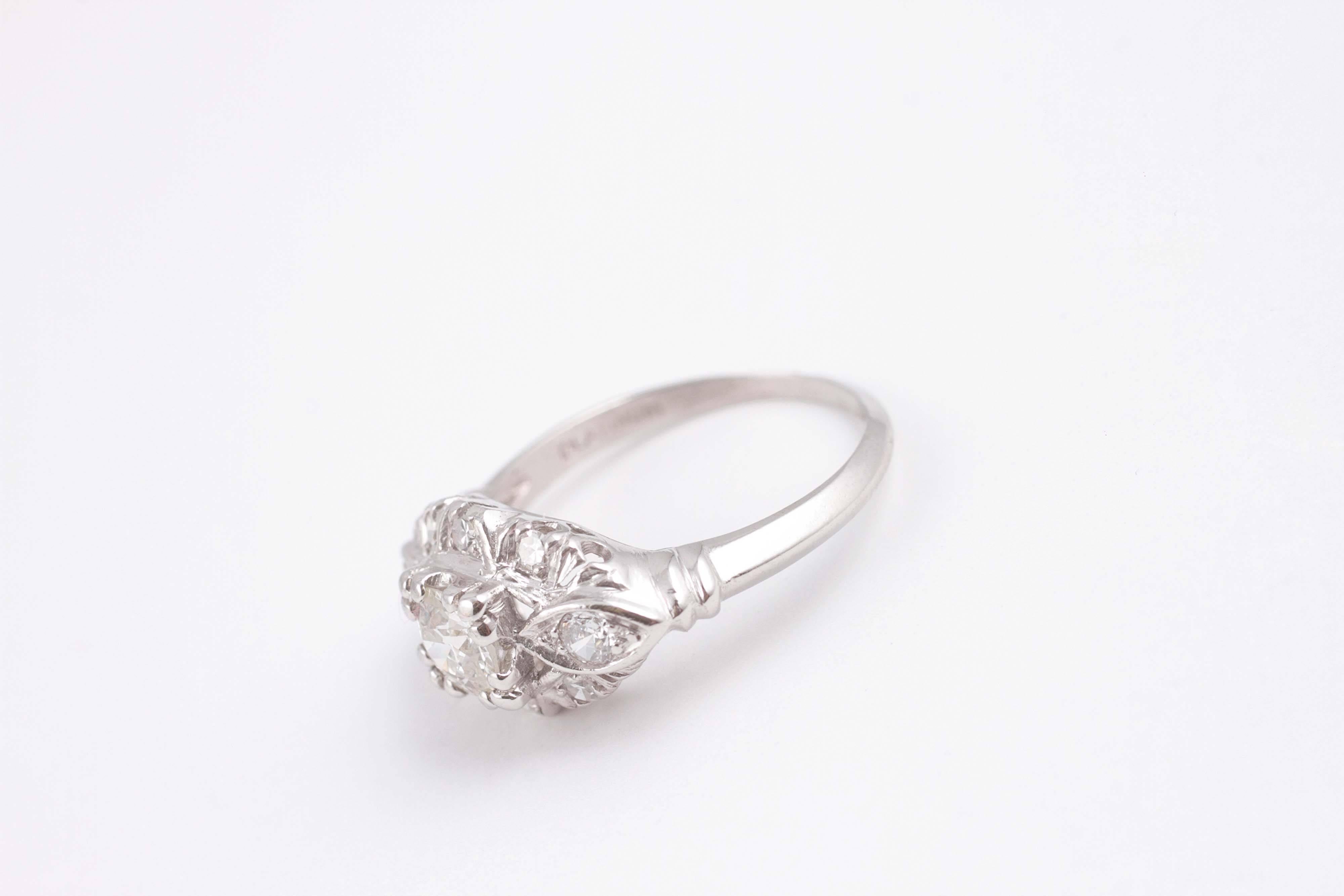 Diamond Platinum Engagement Ring In Excellent Condition In Dallas, TX