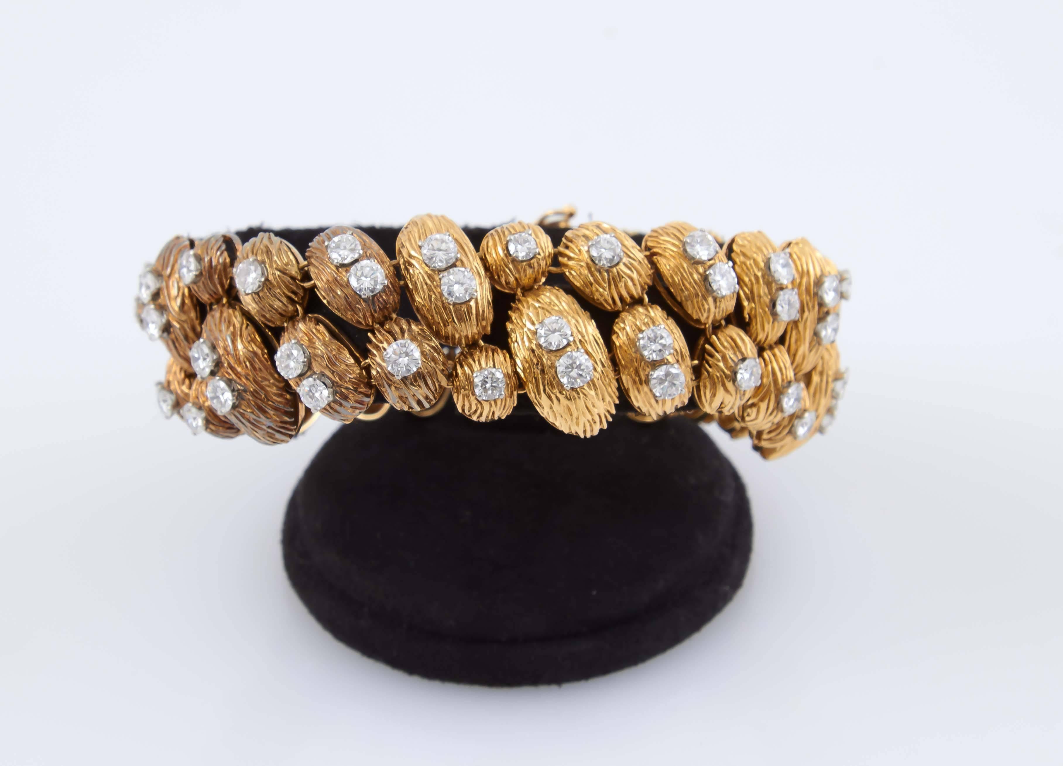 Women's Van Cleef & Arpels Gold Diamond Bracelet