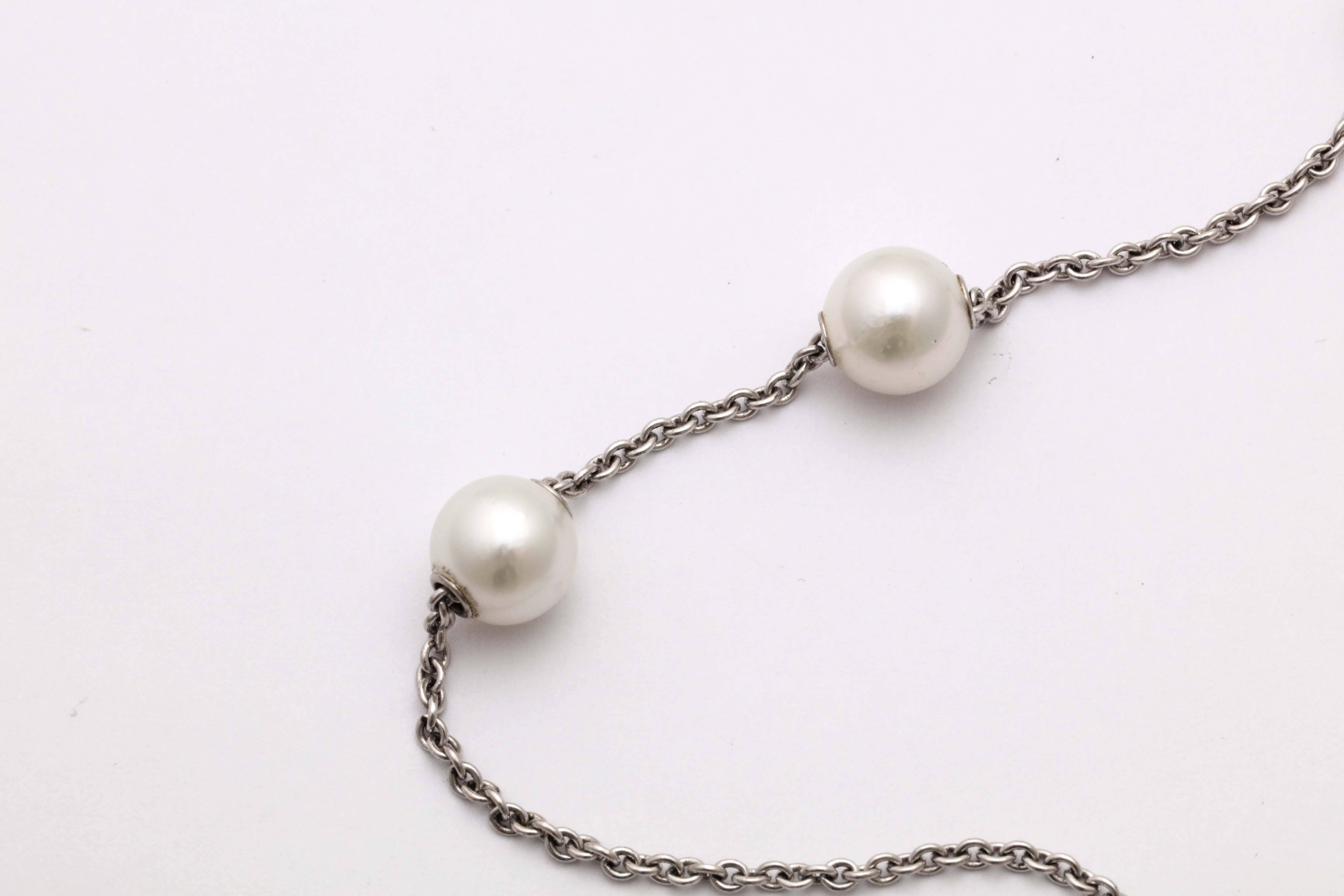 Mikimoto Cultured Pearl Diamond Chain Necklace In Excellent Condition In New York, NY