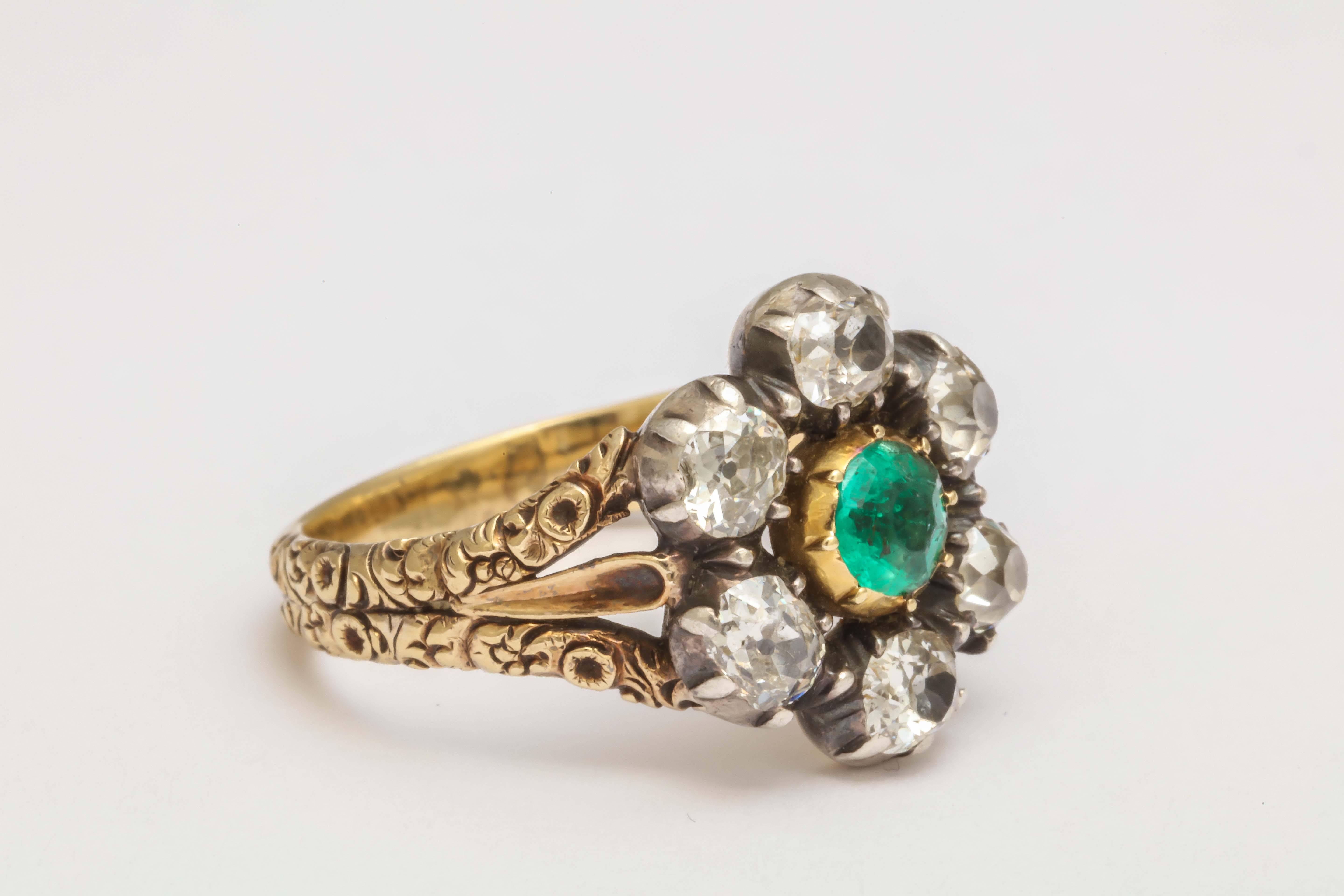 Antique Georgian Emerald Diamond Cluster Ring In Excellent Condition In New York, NY