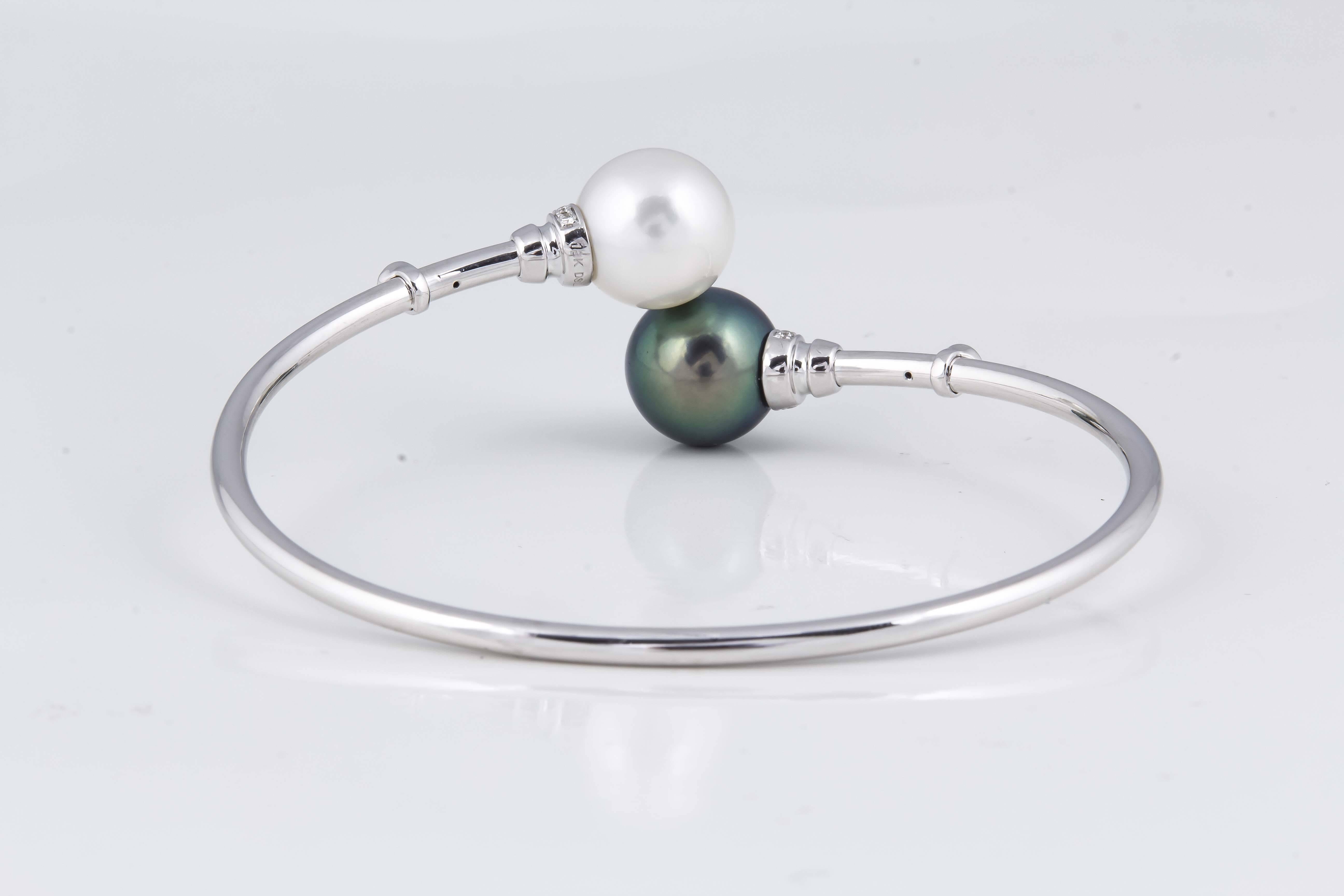 Round Cut South Sea Tahitian Pearl Diamond Bypass Bangle 18K White Gold  For Sale