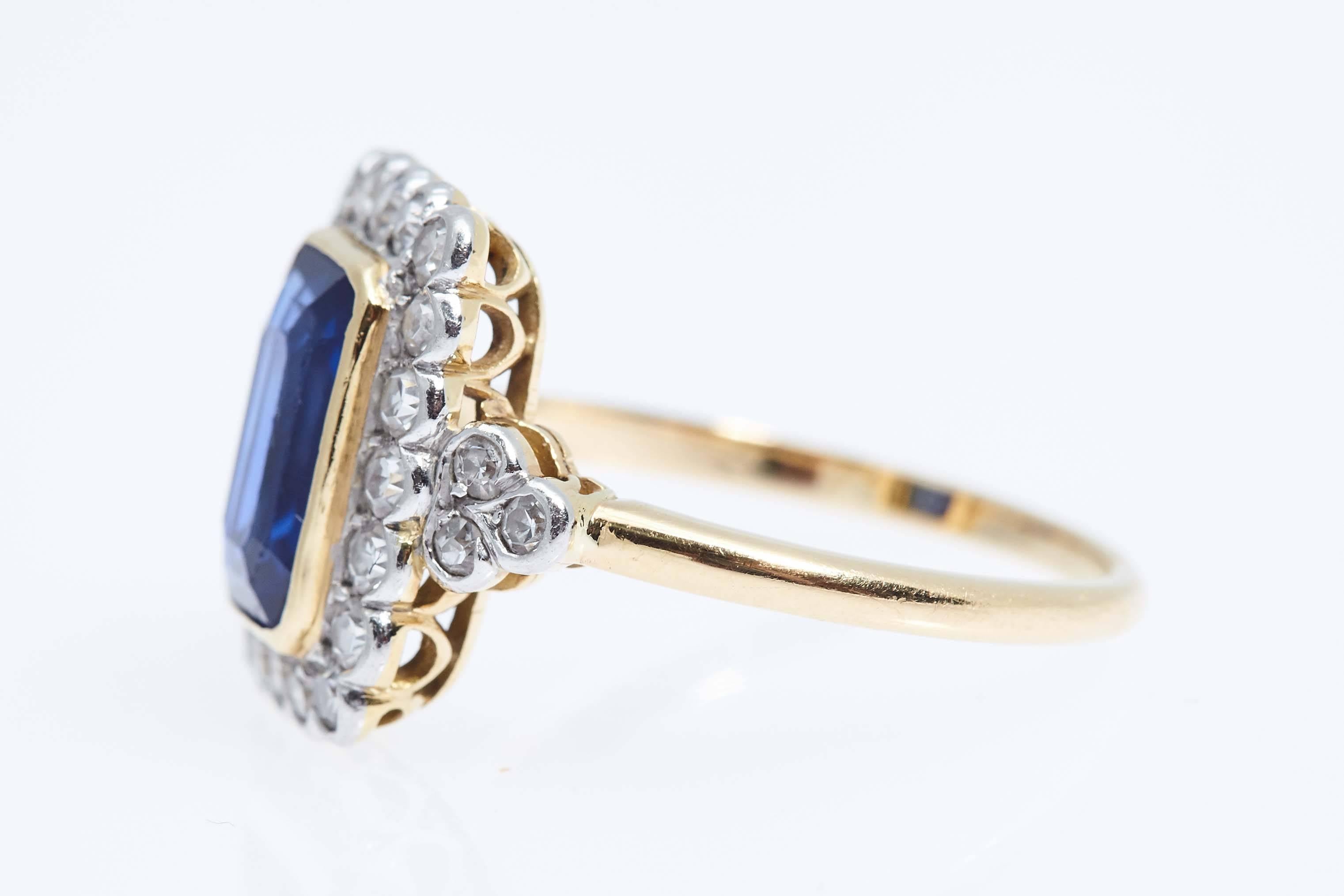 Burma Emerald Cut Blue Sapphire Diamond Gold Ring In Good Condition For Sale In New York, NY