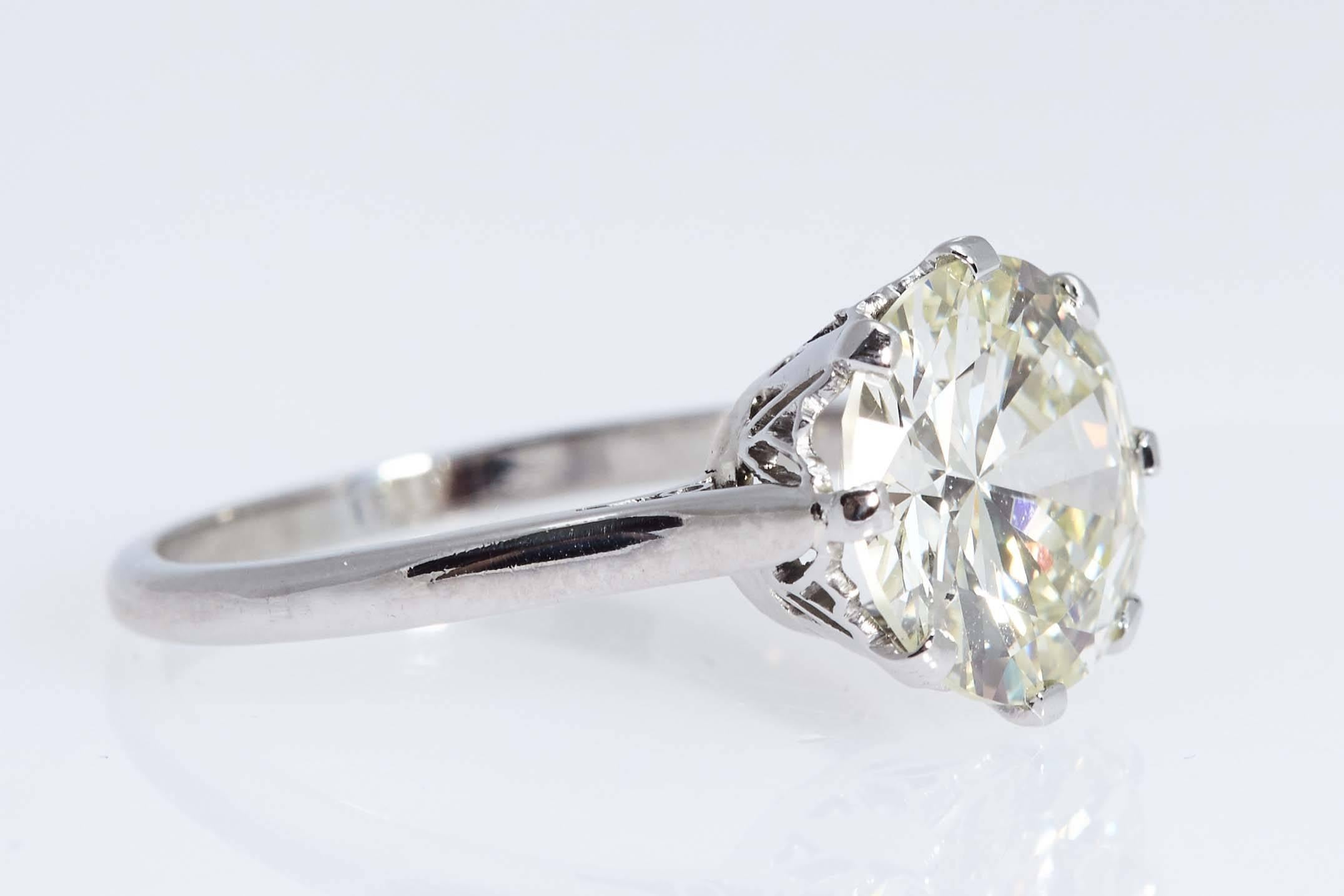 Modern Diamond Platinum Engagement Ring 3.95 Carats For Sale