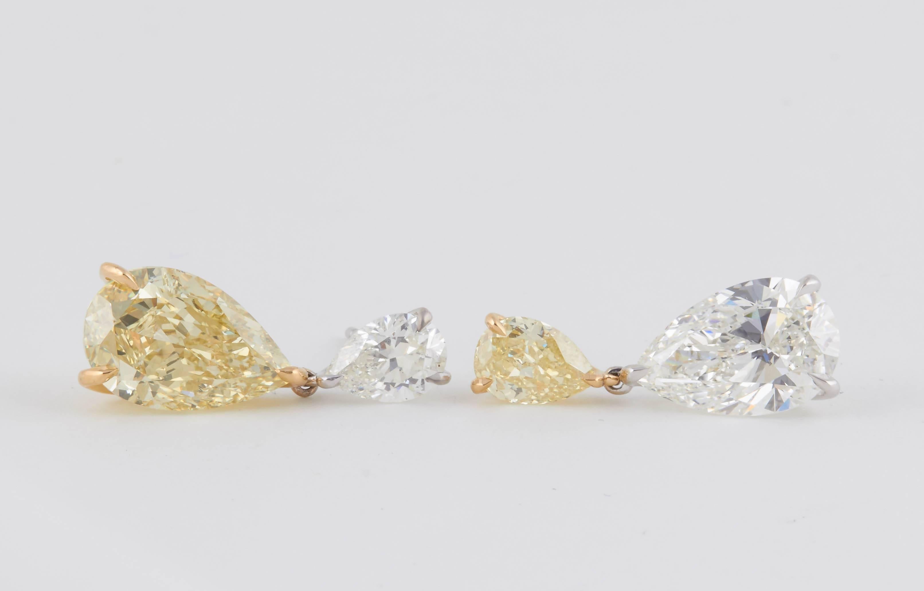 Incredible GIA Certified Yellow and White Diamond Two-Color Gold Earrings In New Condition For Sale In New York, NY