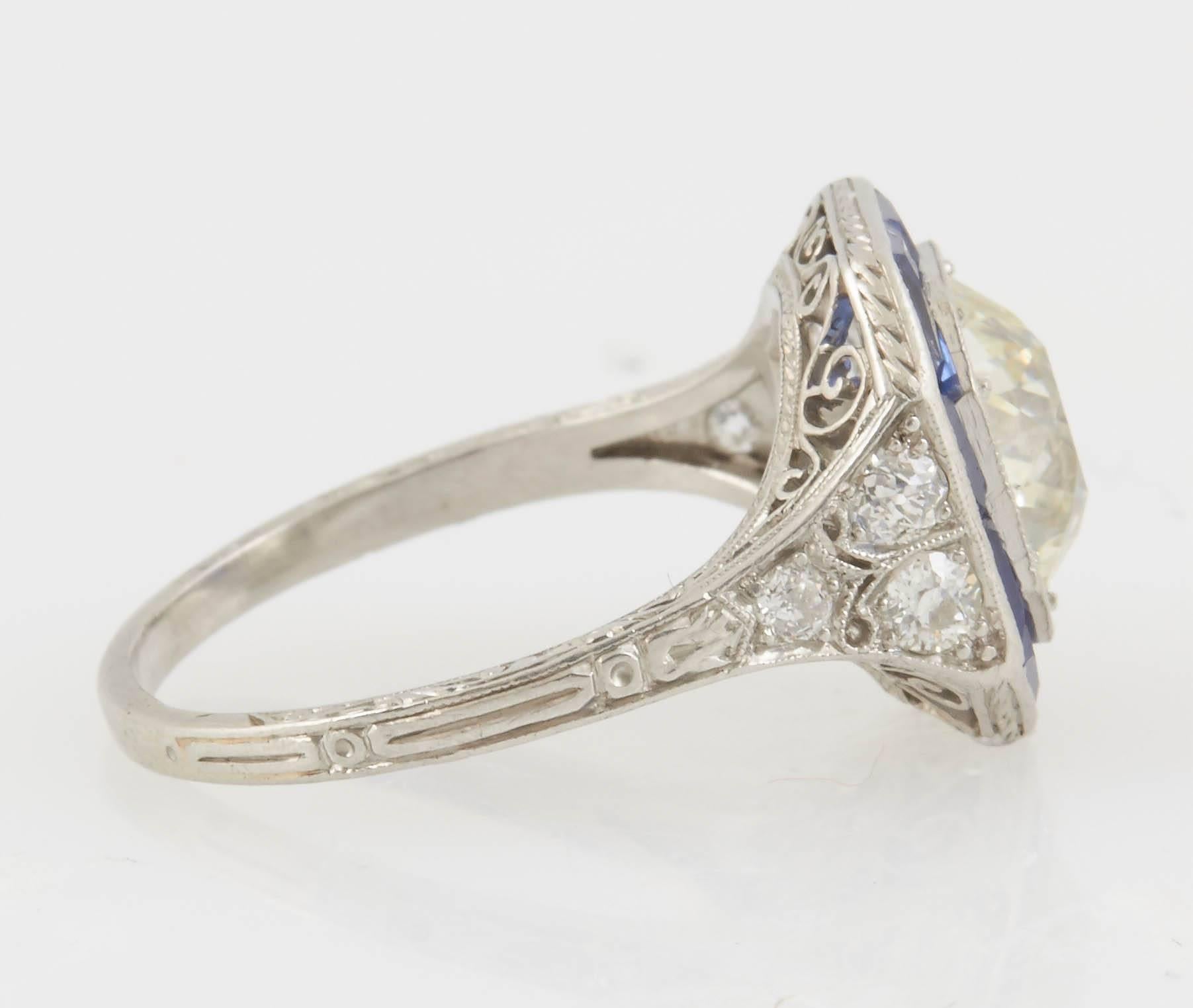 Art Deco Diamond Sapphire Engagement Ring In Excellent Condition In New York, NY