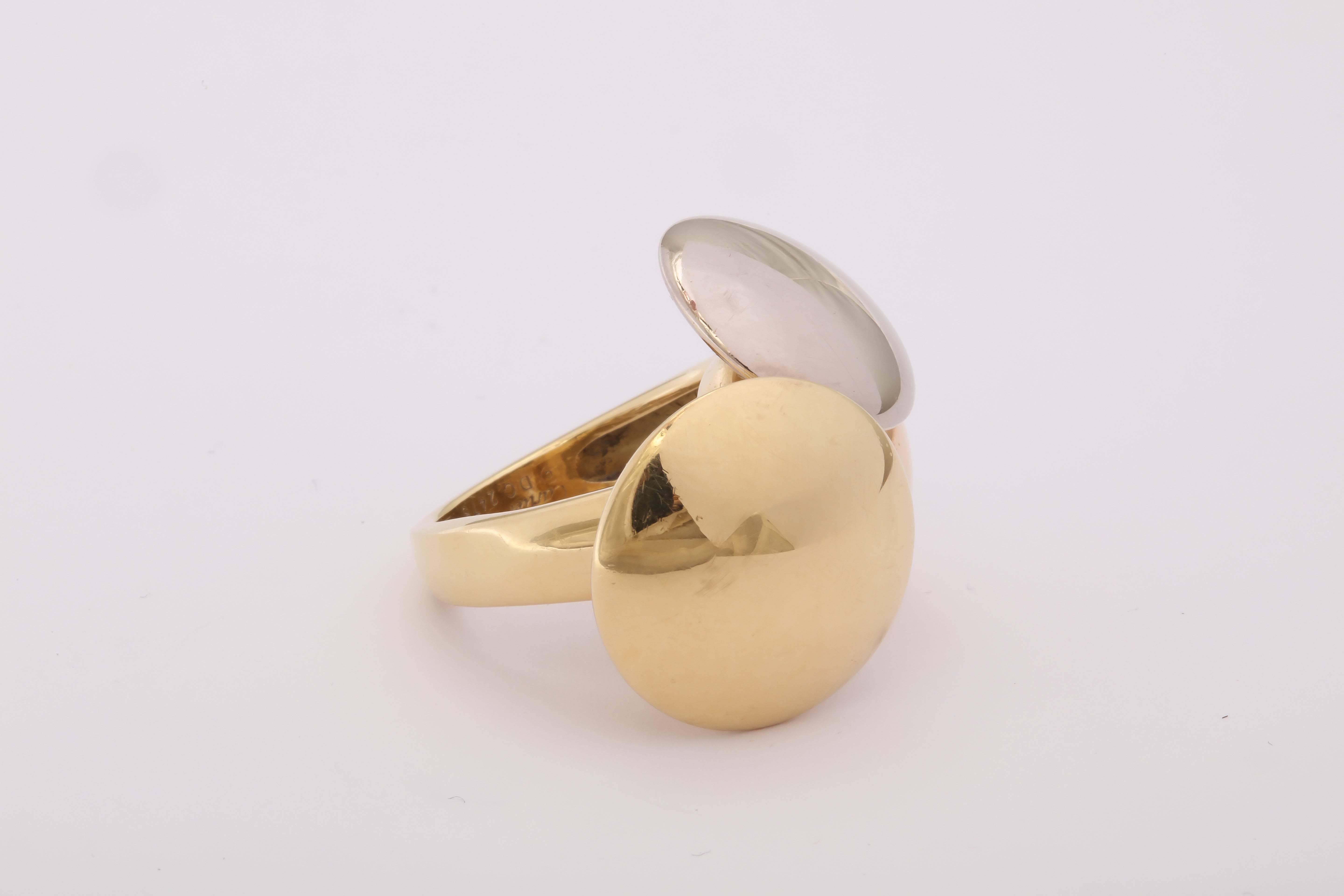 Cartier Three Color Gold Modernist Ring In Excellent Condition In New York, NY