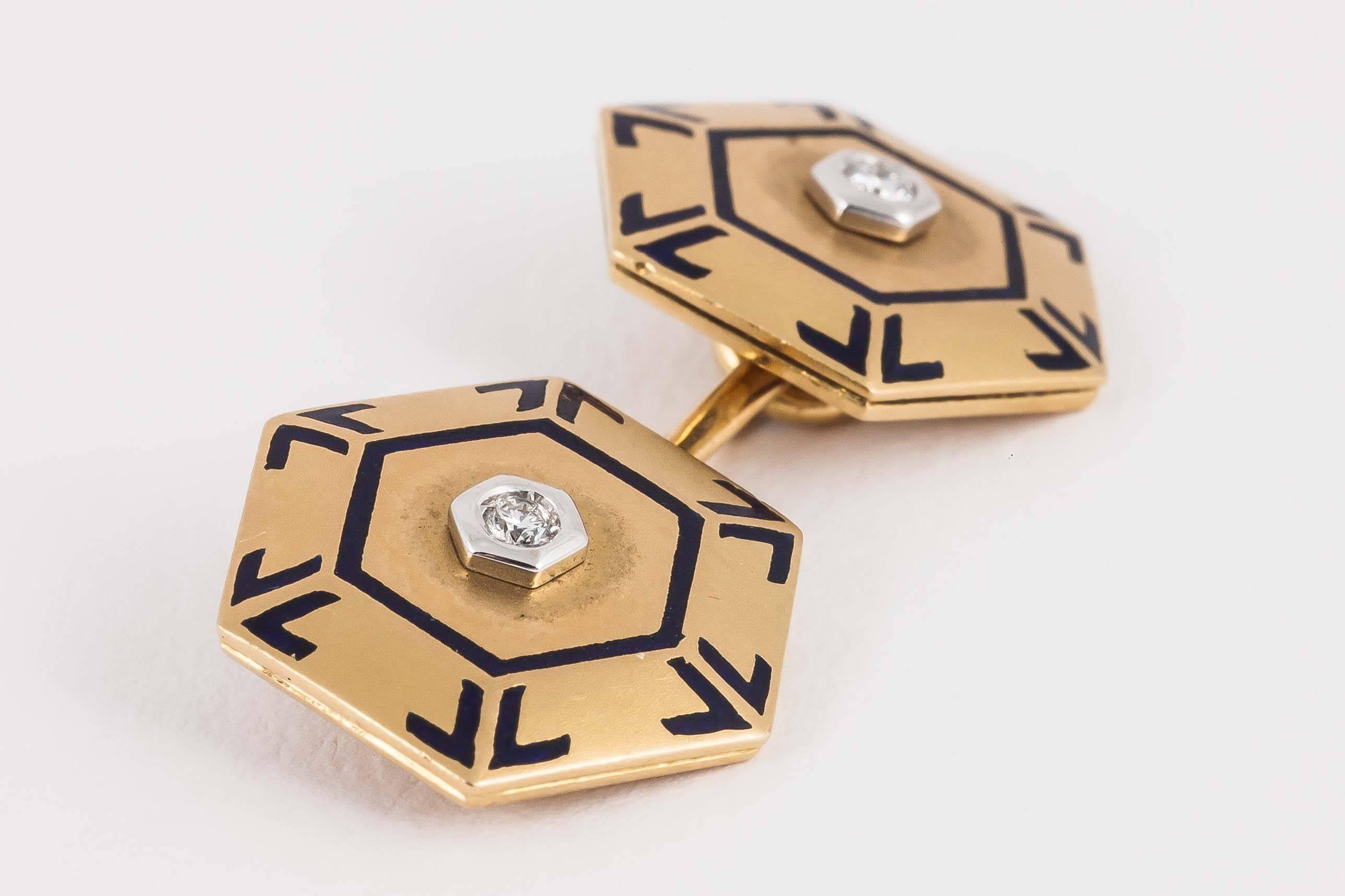 Geometric blue enamel gold diamond cufflinks In New Condition In London, GB