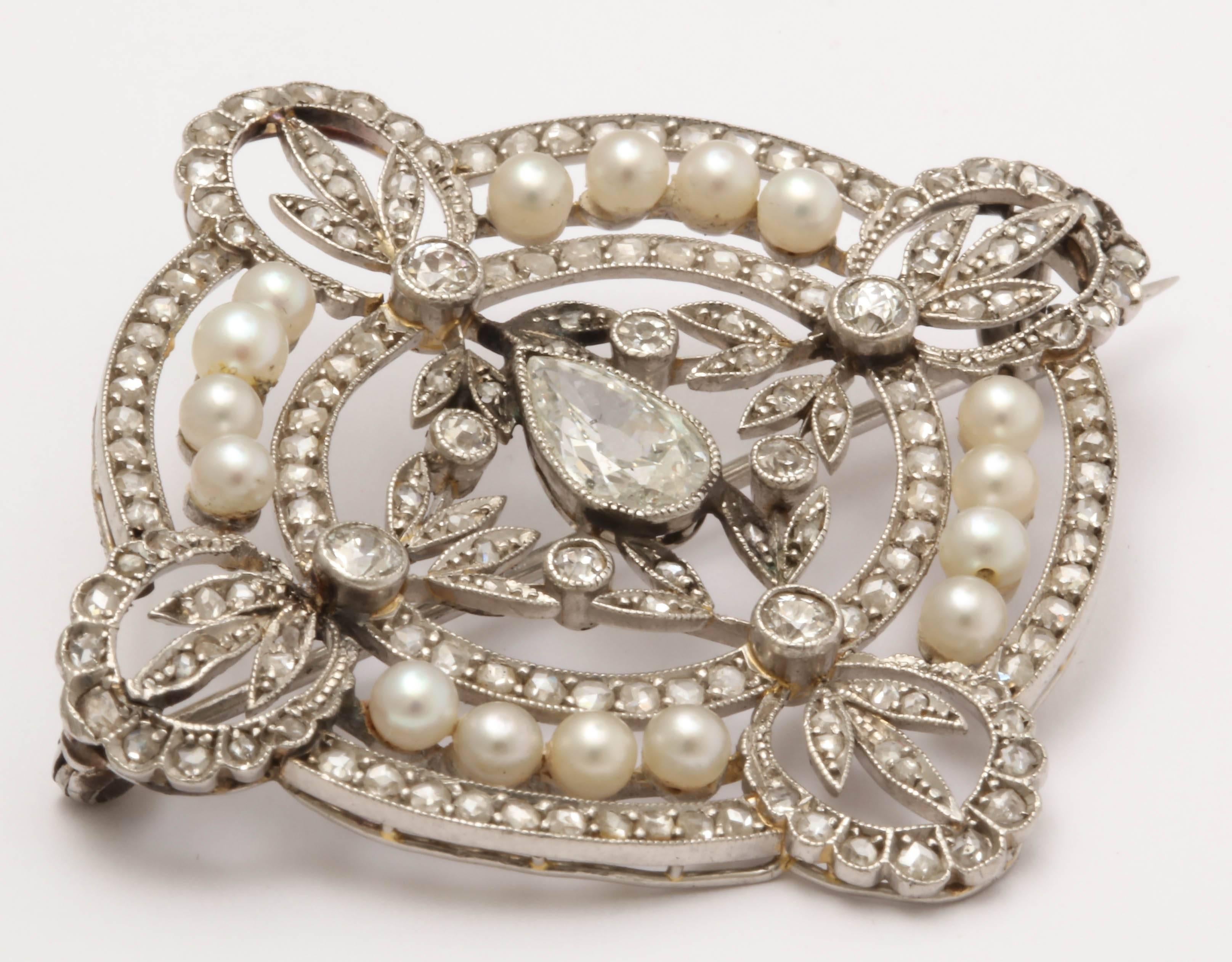 1910 Edwardian Delicate And Reticulated Diamond With Pearls Platinum Brooch 2