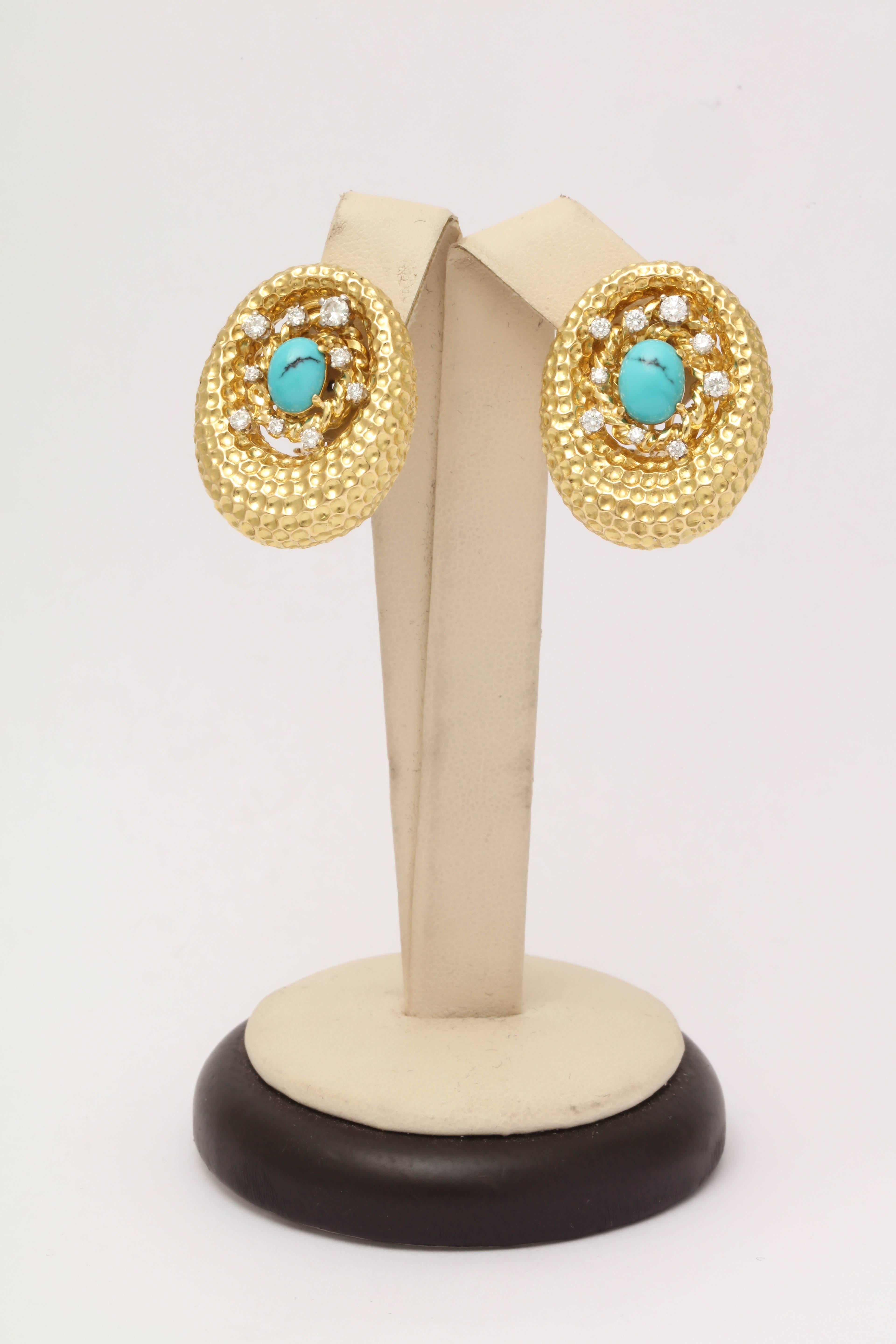 1960s Chic Oval Shaped Turquoise with Diamonds Gold Crater Design Earclips 3