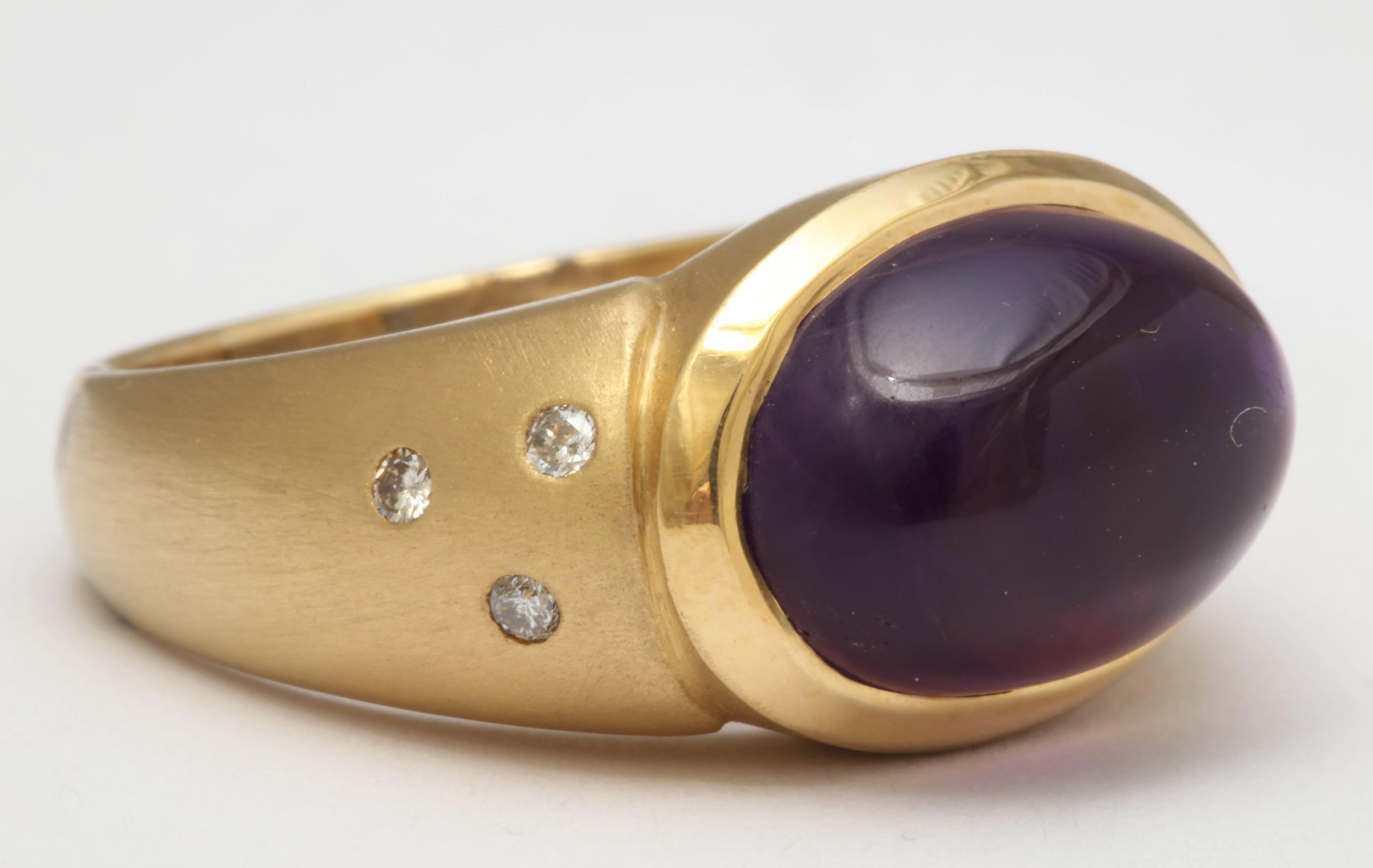 Oval Cut Elegant Amethyst Cabochon Diamond Gold Ring For Sale