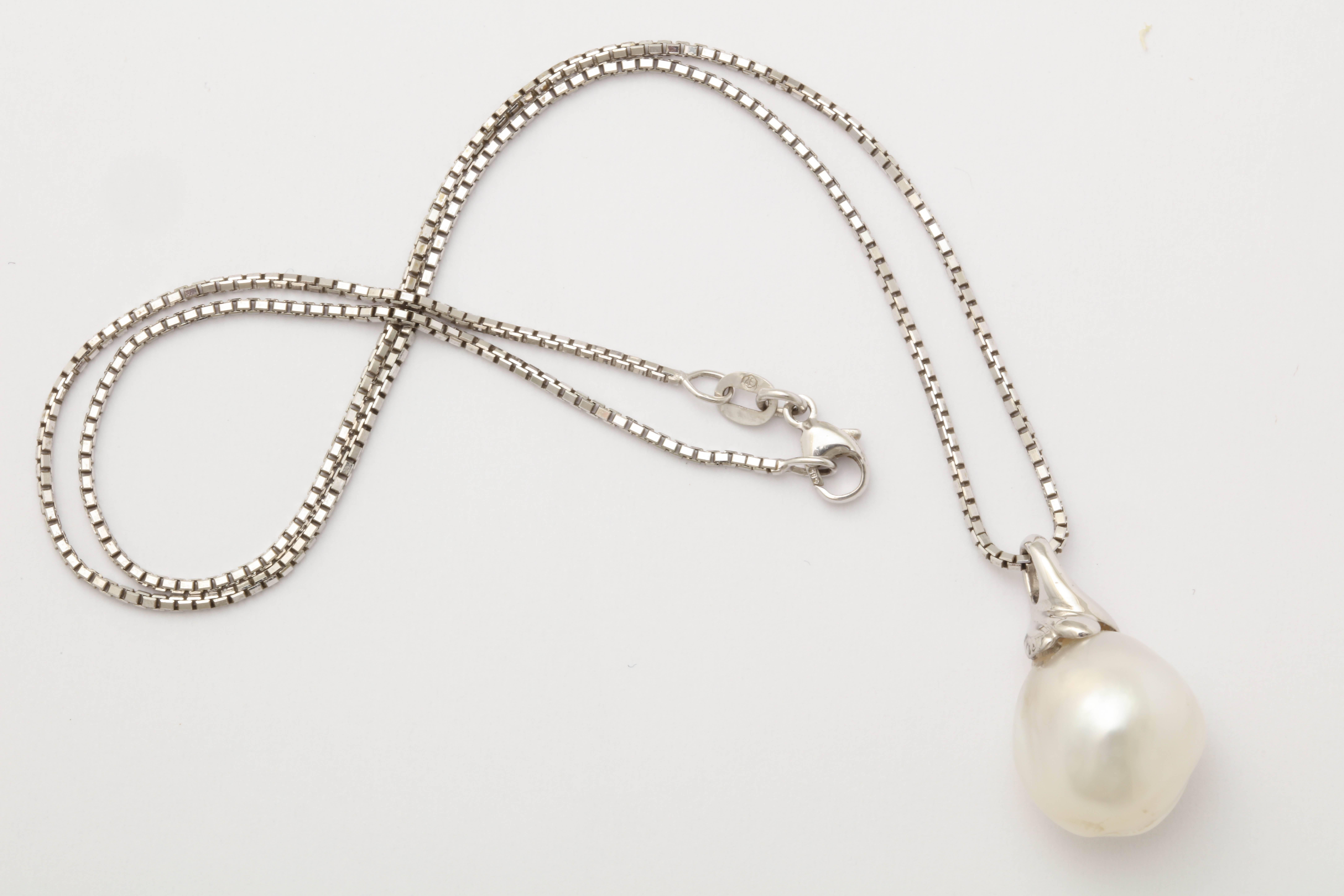 Women's or Men's Elegant Baroque Pearl Pendant and Chain For Sale