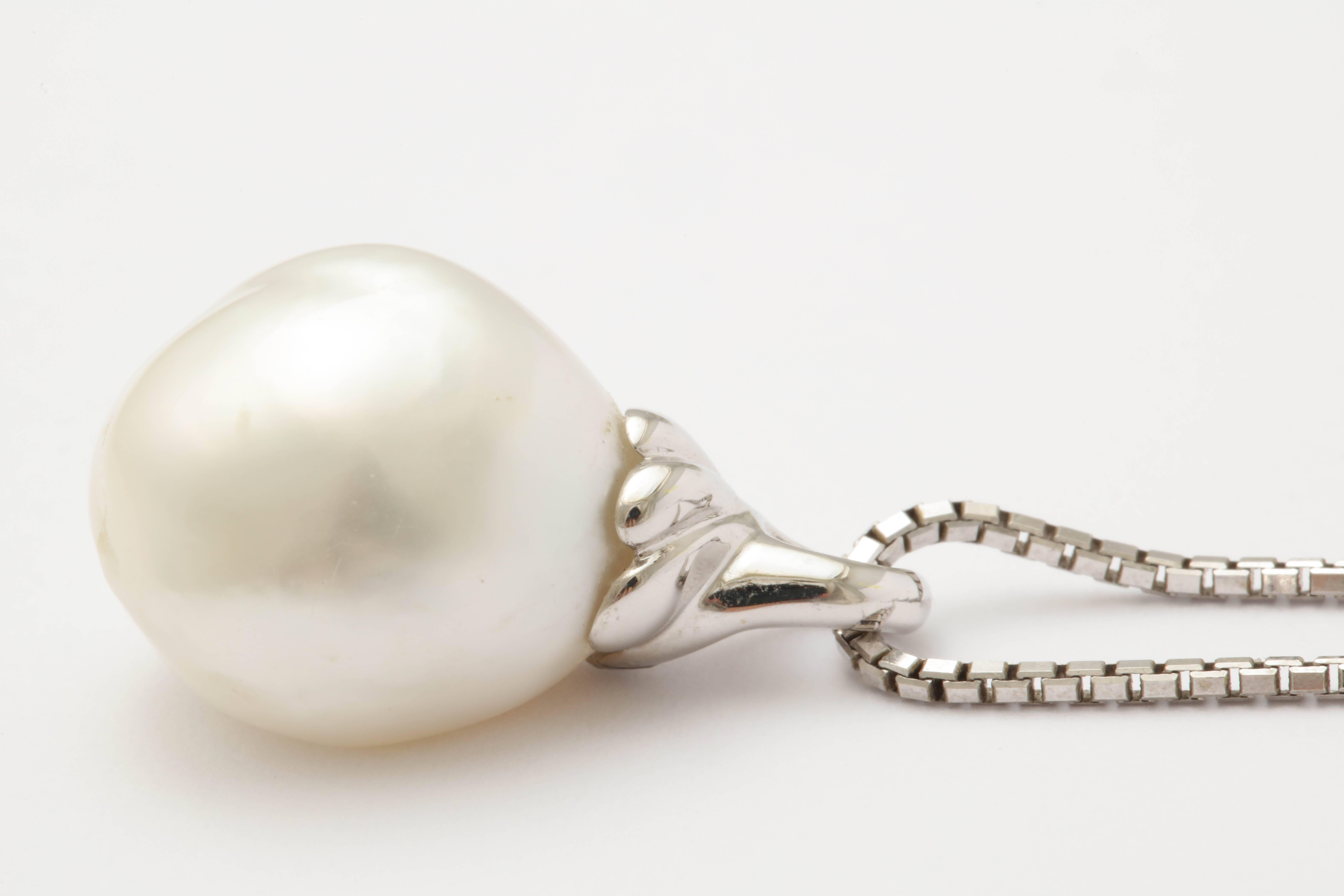 Elegant Baroque Pearl Pendant and Chain For Sale 3