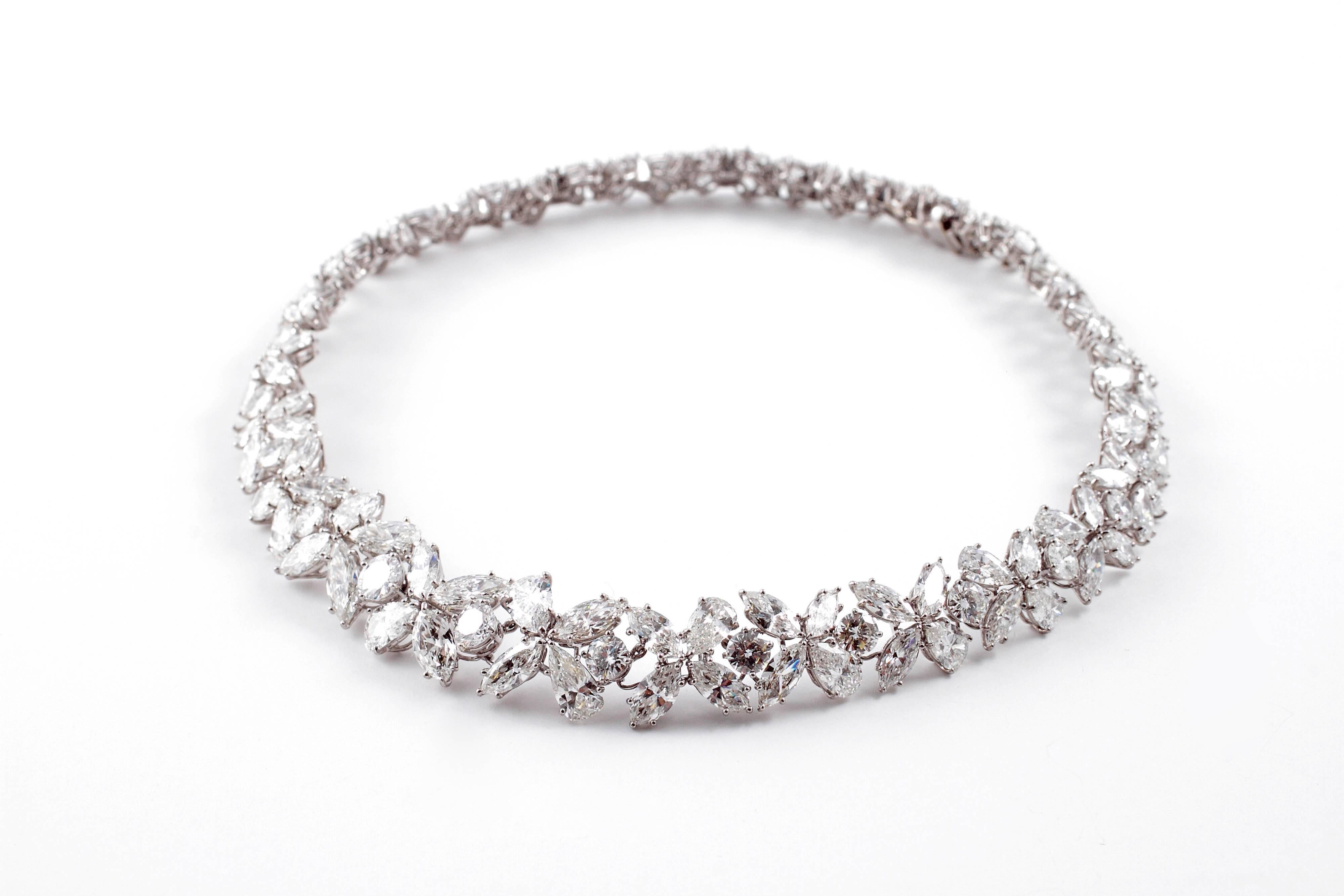 Magnificent 50.00 Carat Platinum Diamond Necklace In Excellent Condition In Dallas, TX