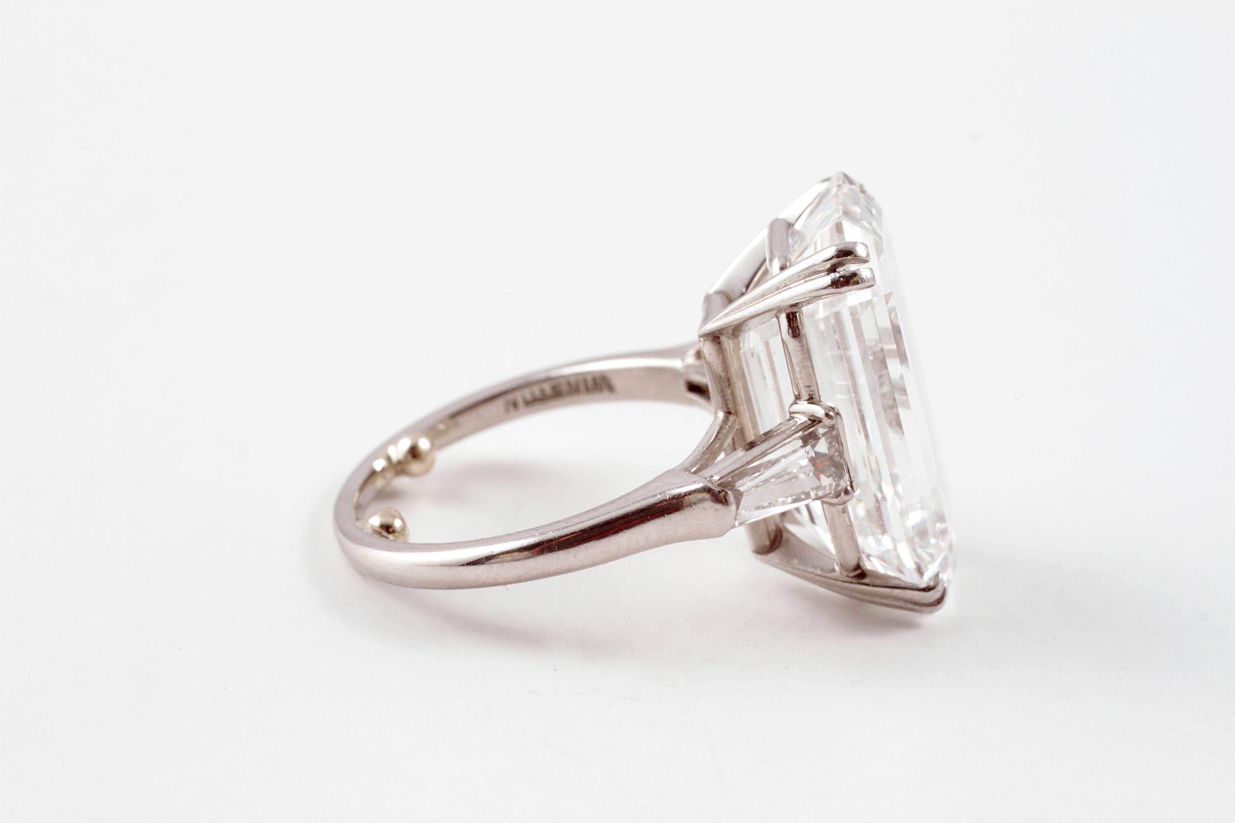 Stunning 12.01 Carat Diamond Platinum Ring by Harry Winston 2