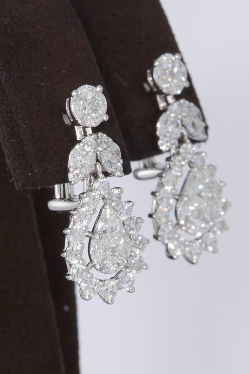 Dani Drop Earring in Gold Azalea Illusion