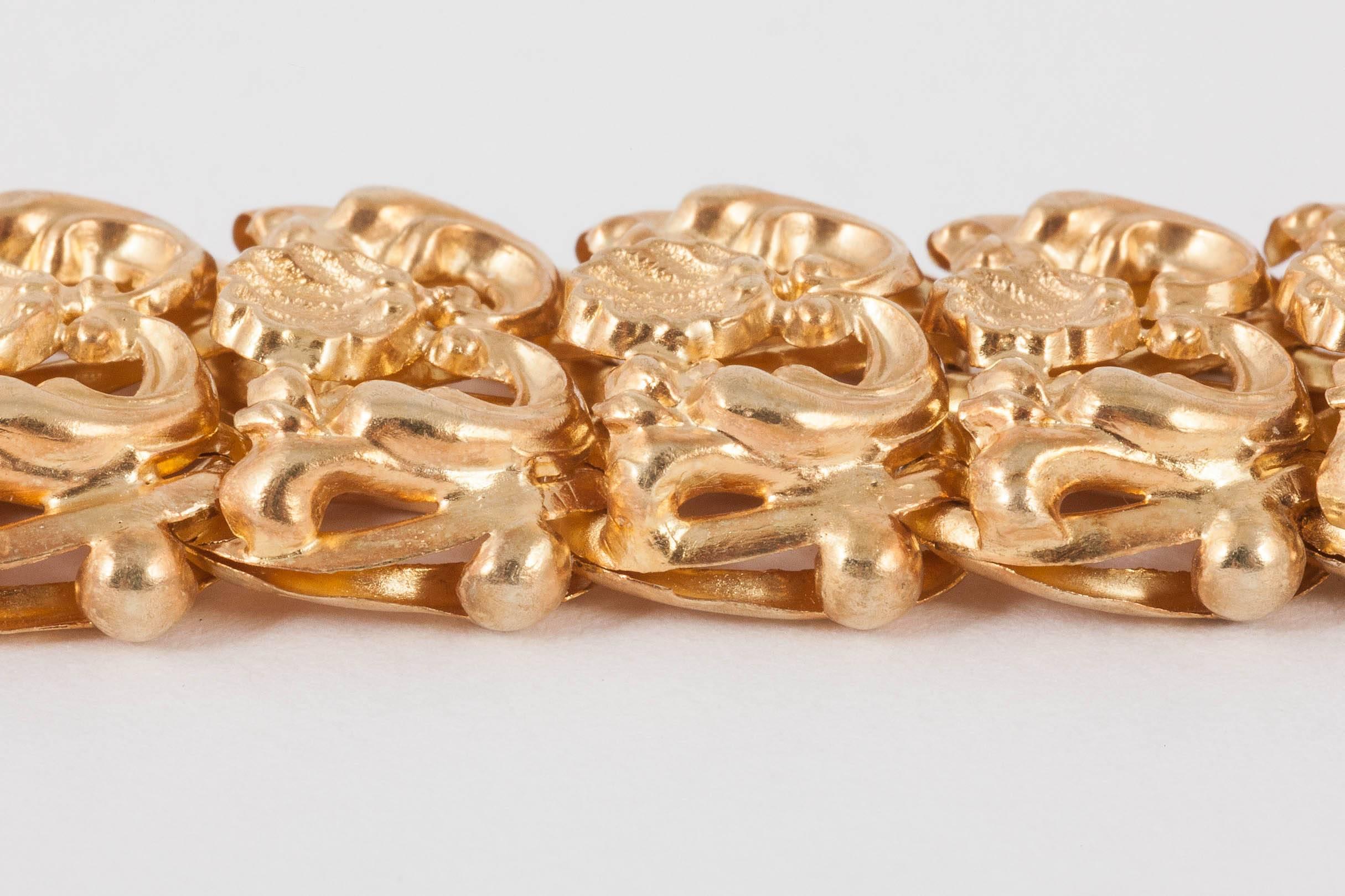 Antique Regency Gold Bracelets  For Sale 4