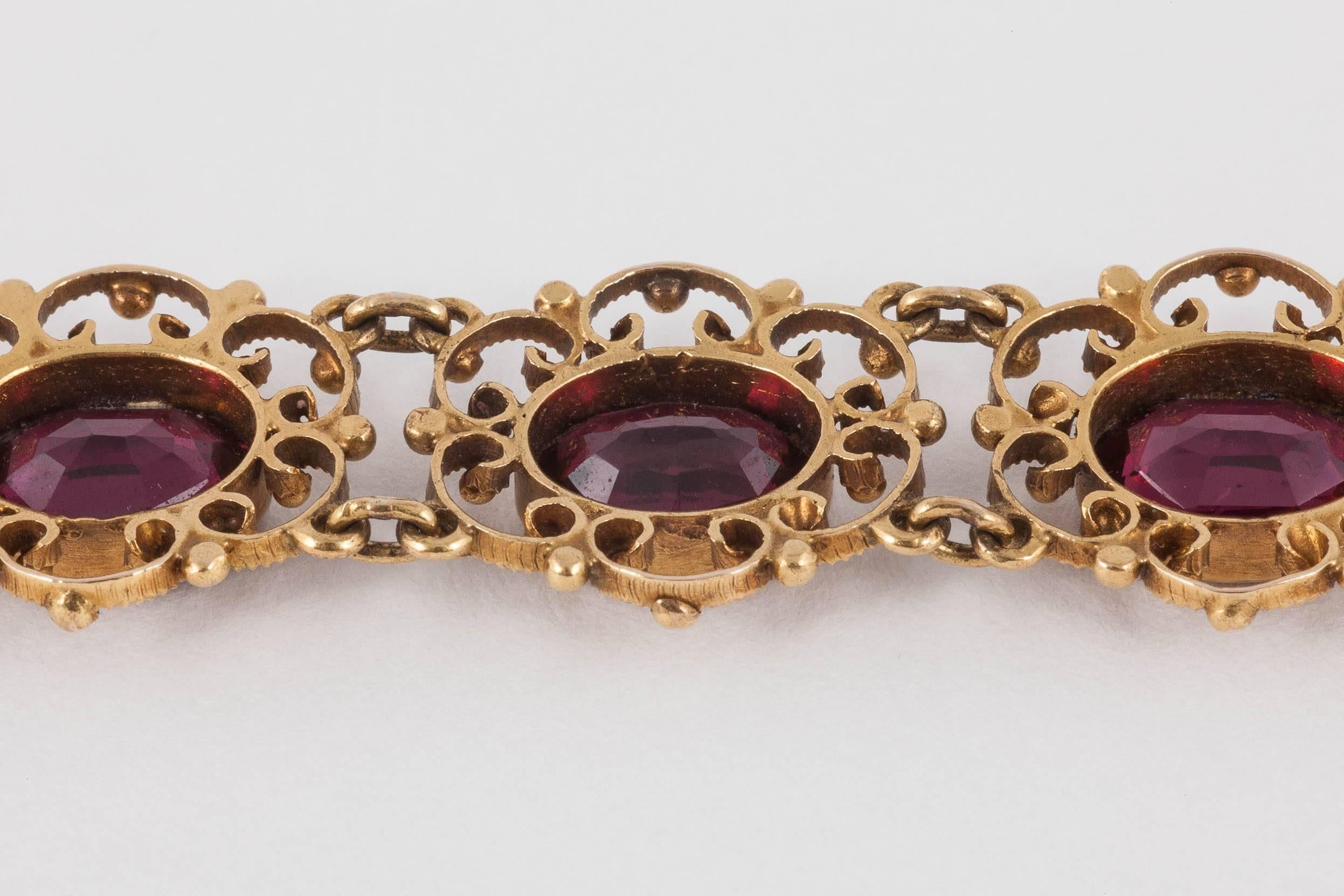 Edwardian Gold and Garnet Bracelet For Sale 2