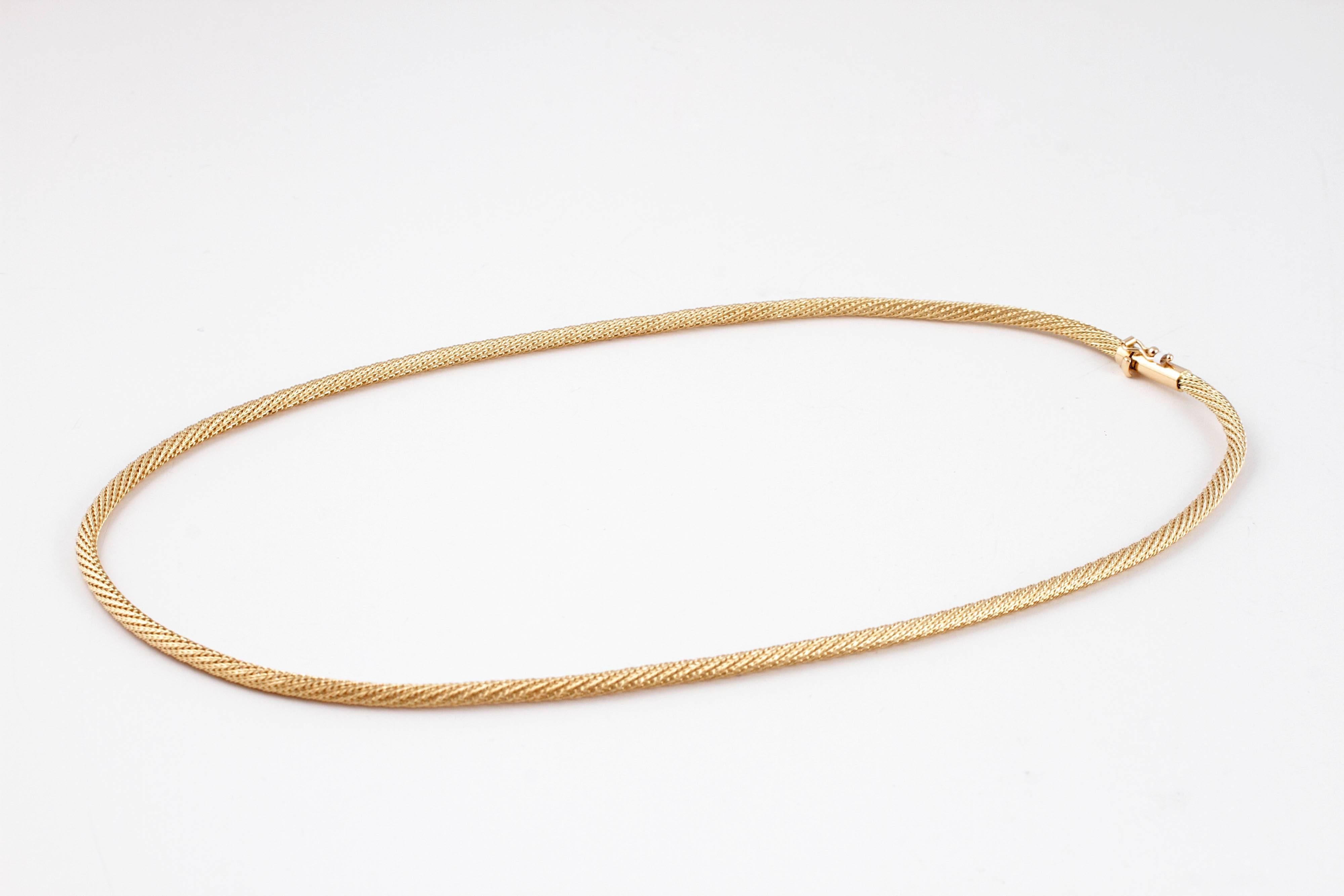 Women's or Men's 10 Karat Yellow Gold Omega Necklace