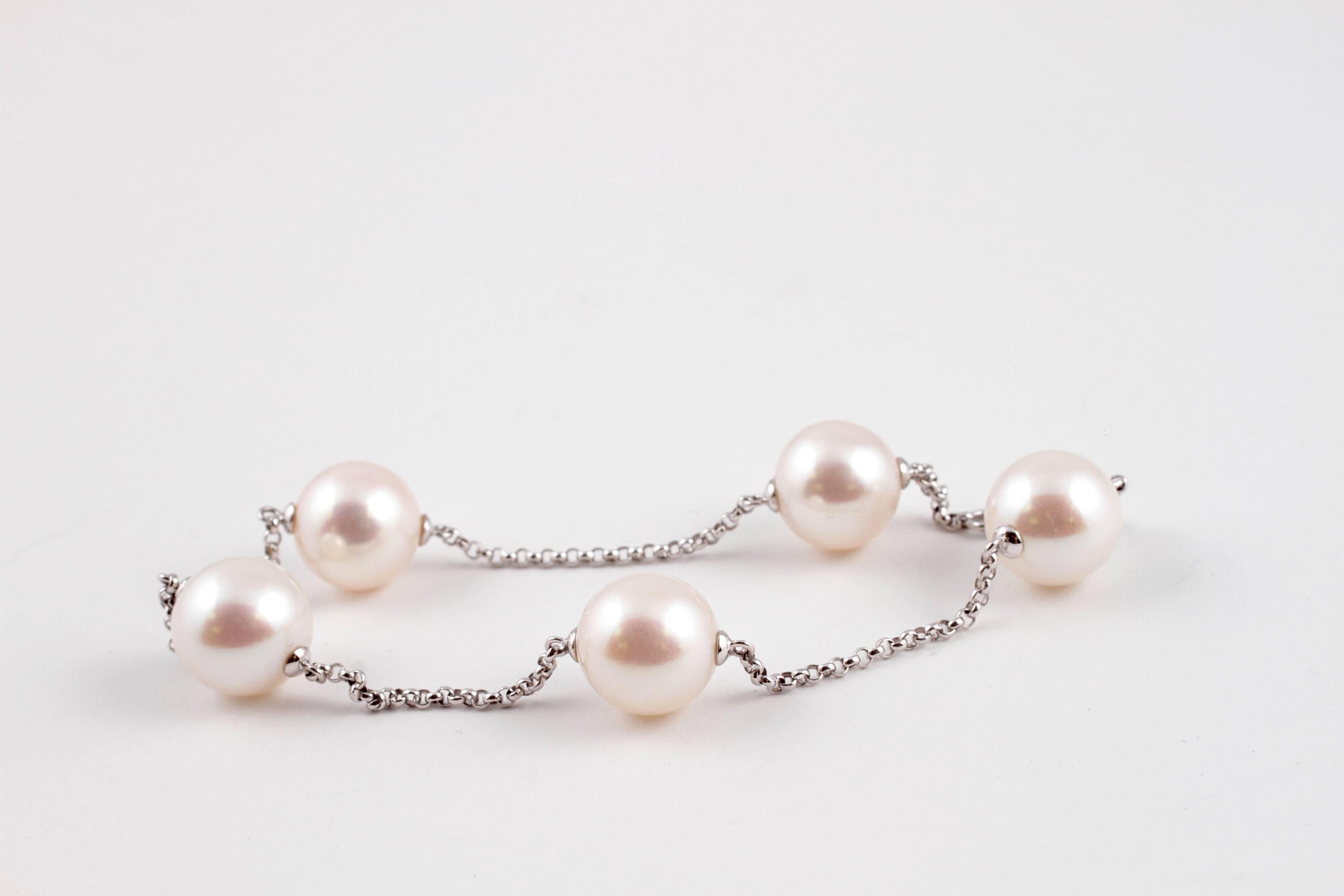 Mastoloni South Sea Cultured Pearl Bracelet White Gold In Good Condition For Sale In Dallas, TX