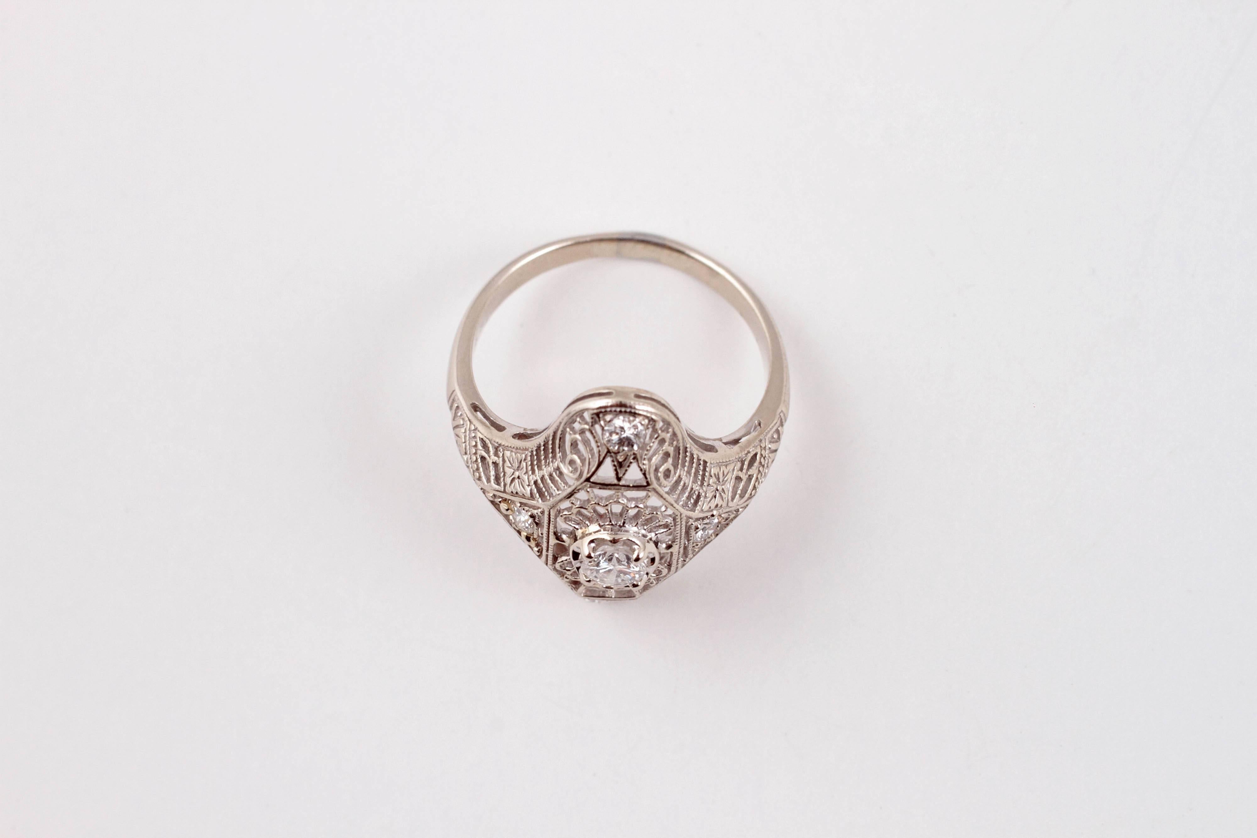 Art Deco Diamond Gold Filigree Engagement Ring 3
