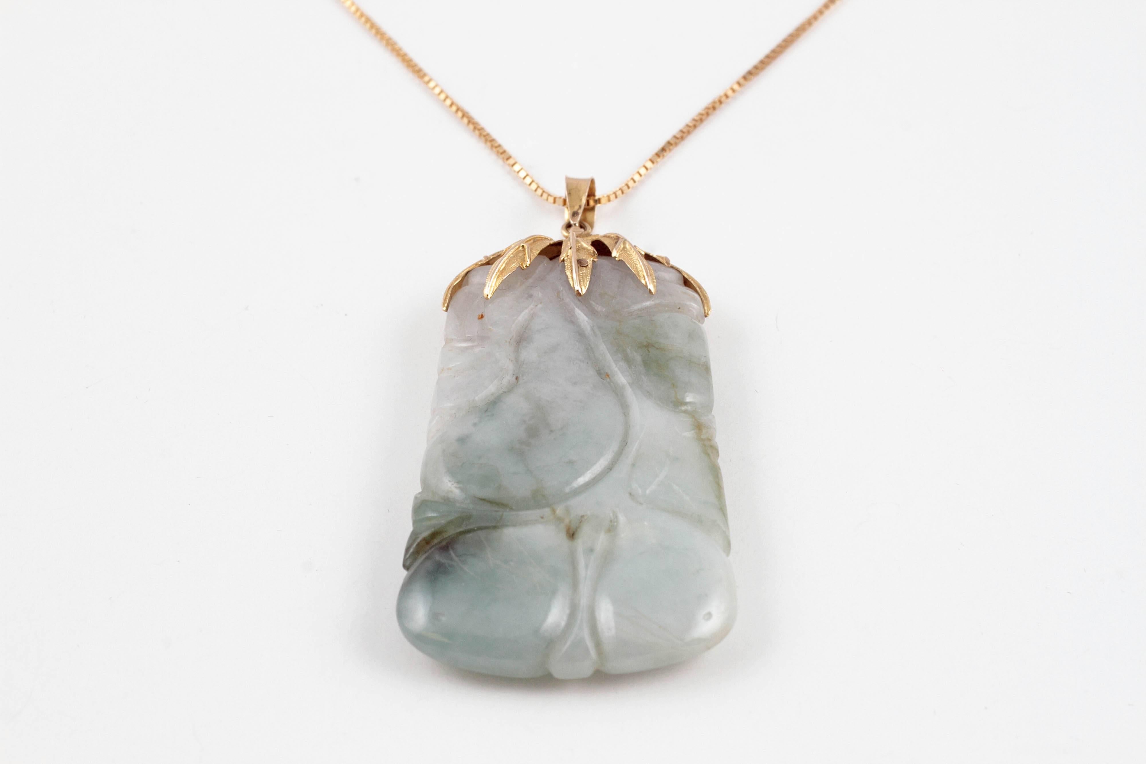 Carved Jade Pendant on Chain In Good Condition For Sale In Dallas, TX