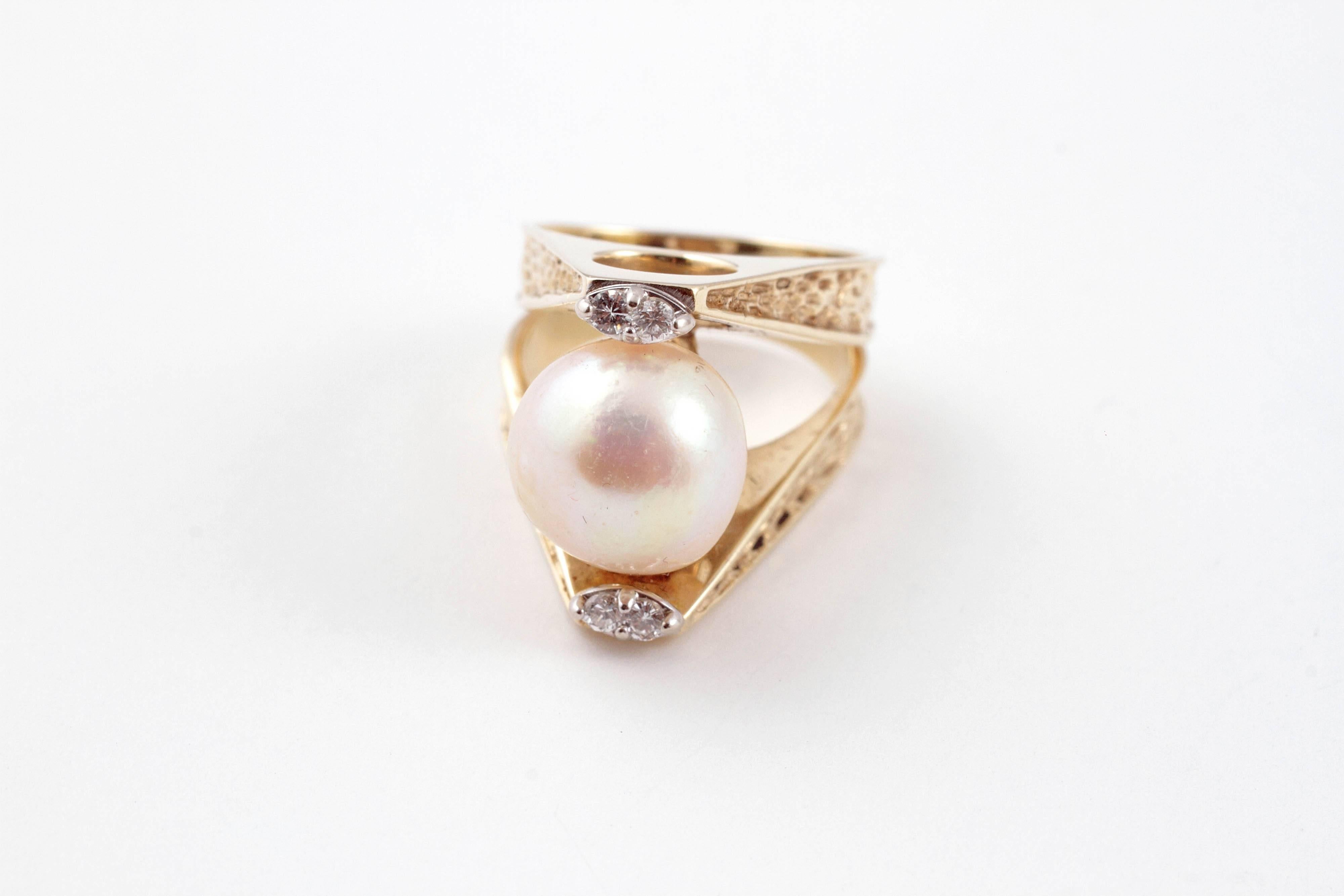 11.35 mm Cultured Pearl Diamond Ring Yellow Gold For Sale 3
