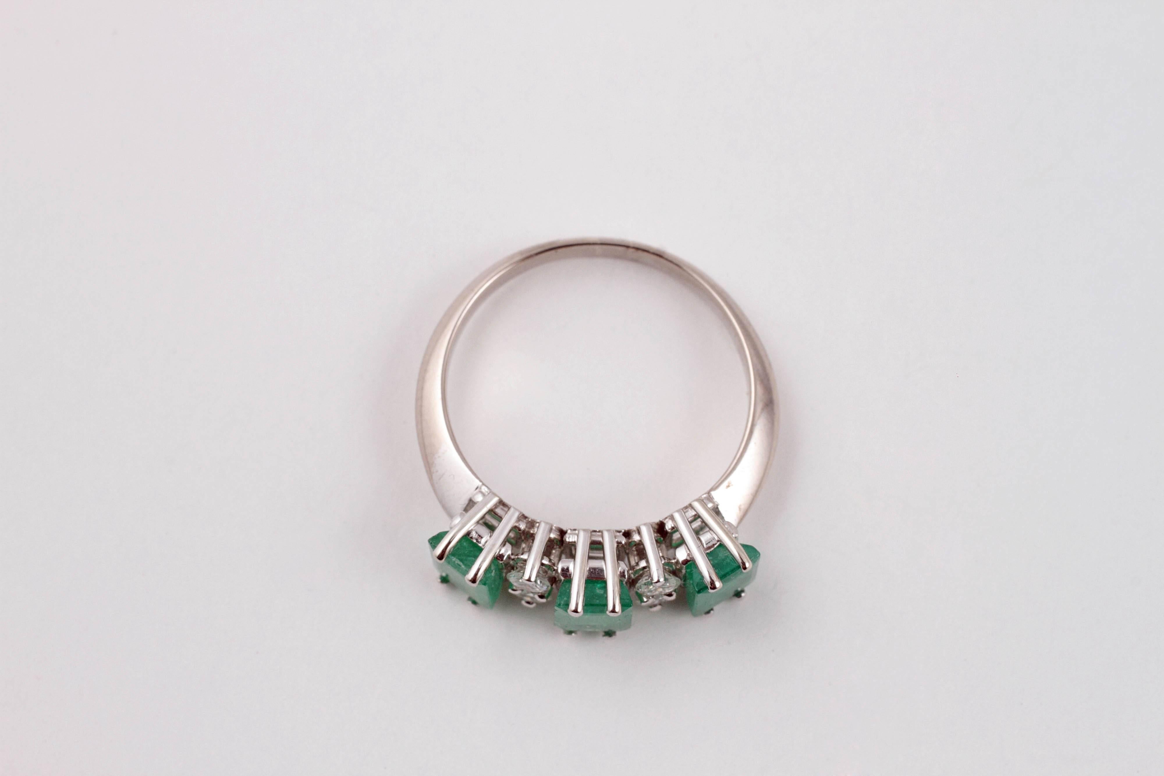 Emerald Diamond White Gold Ring 3