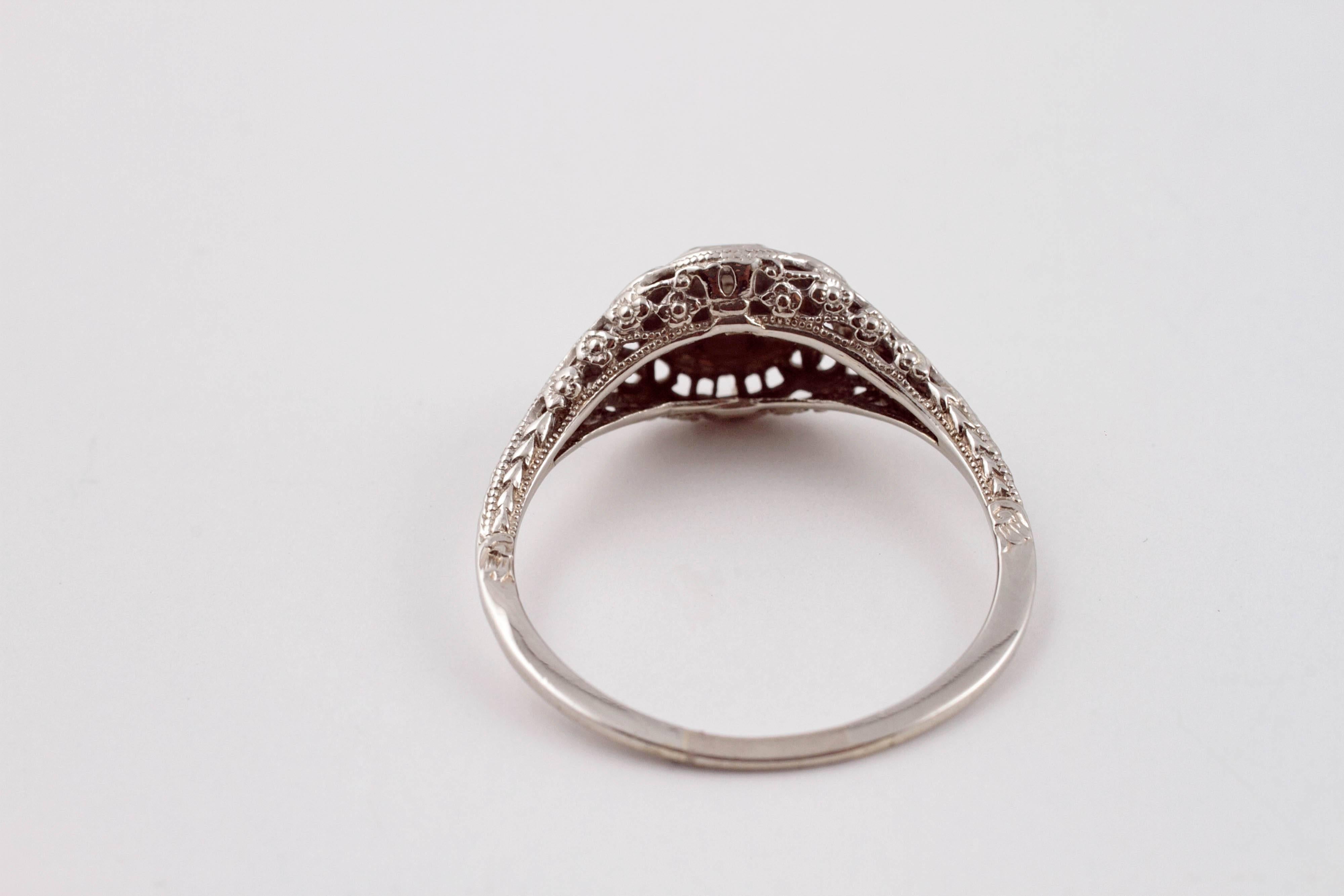 Art Deco Diamond Engagement Ring  2