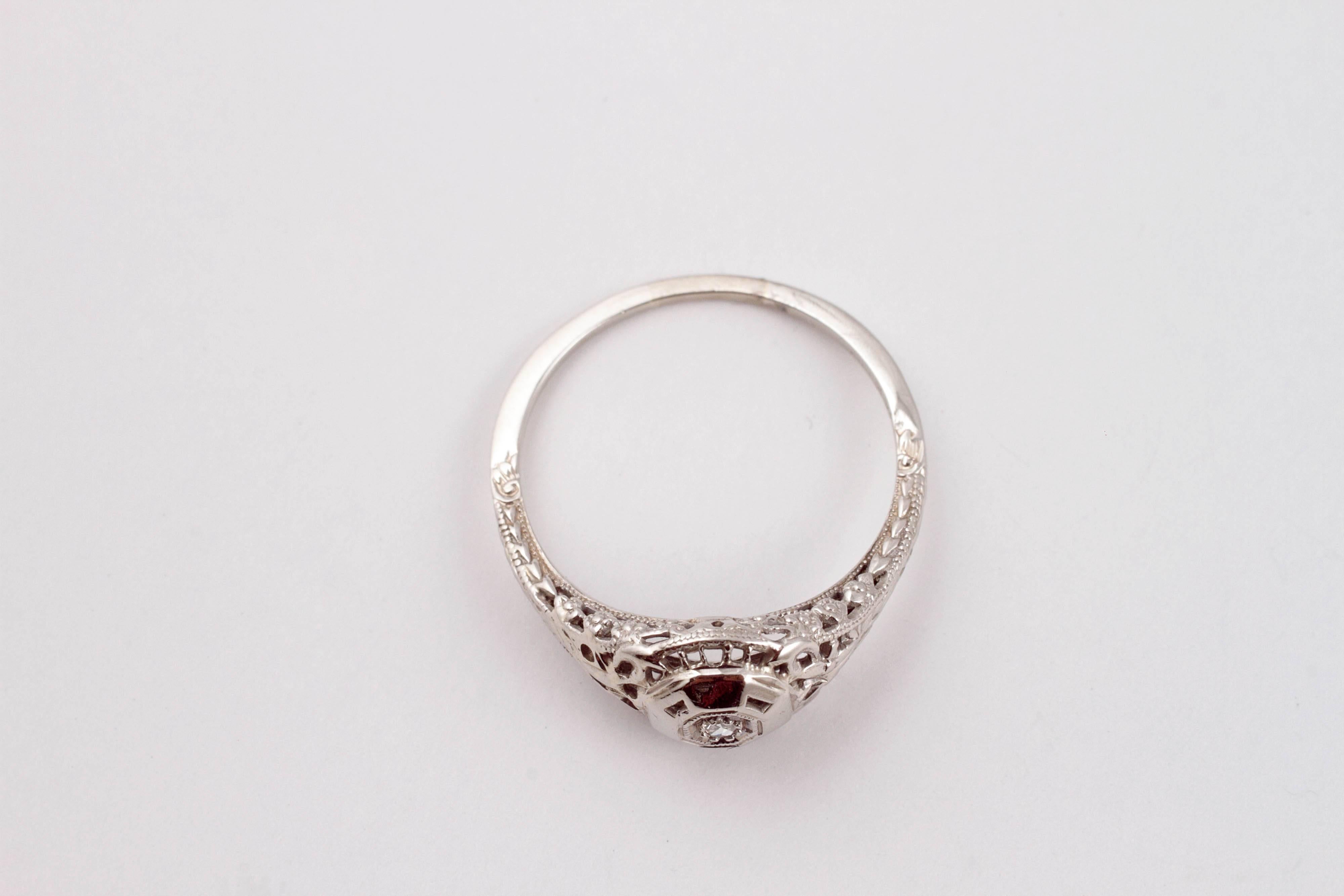 Art Deco Diamond Engagement Ring  3