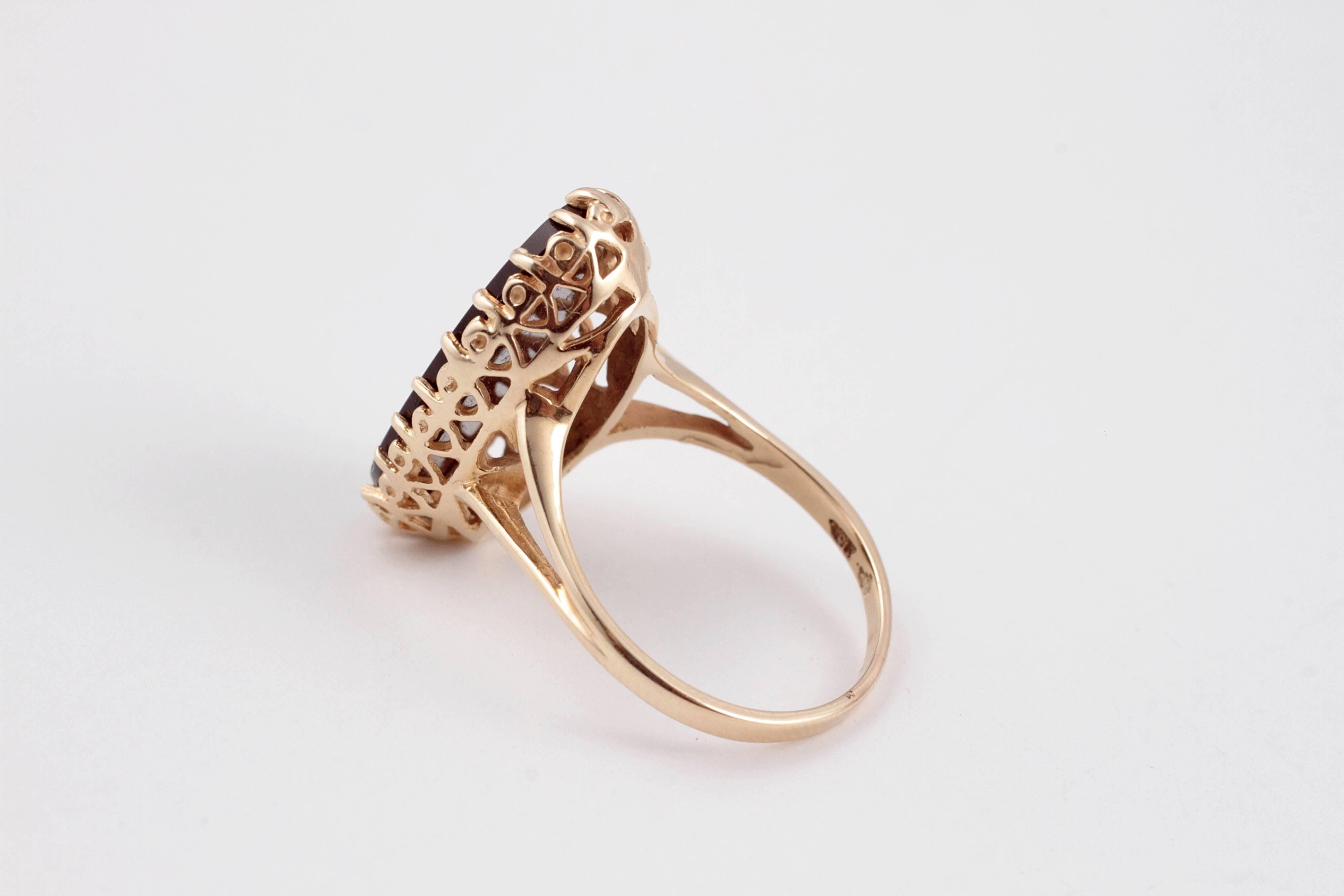 Women's Black Onyx Gold Ring