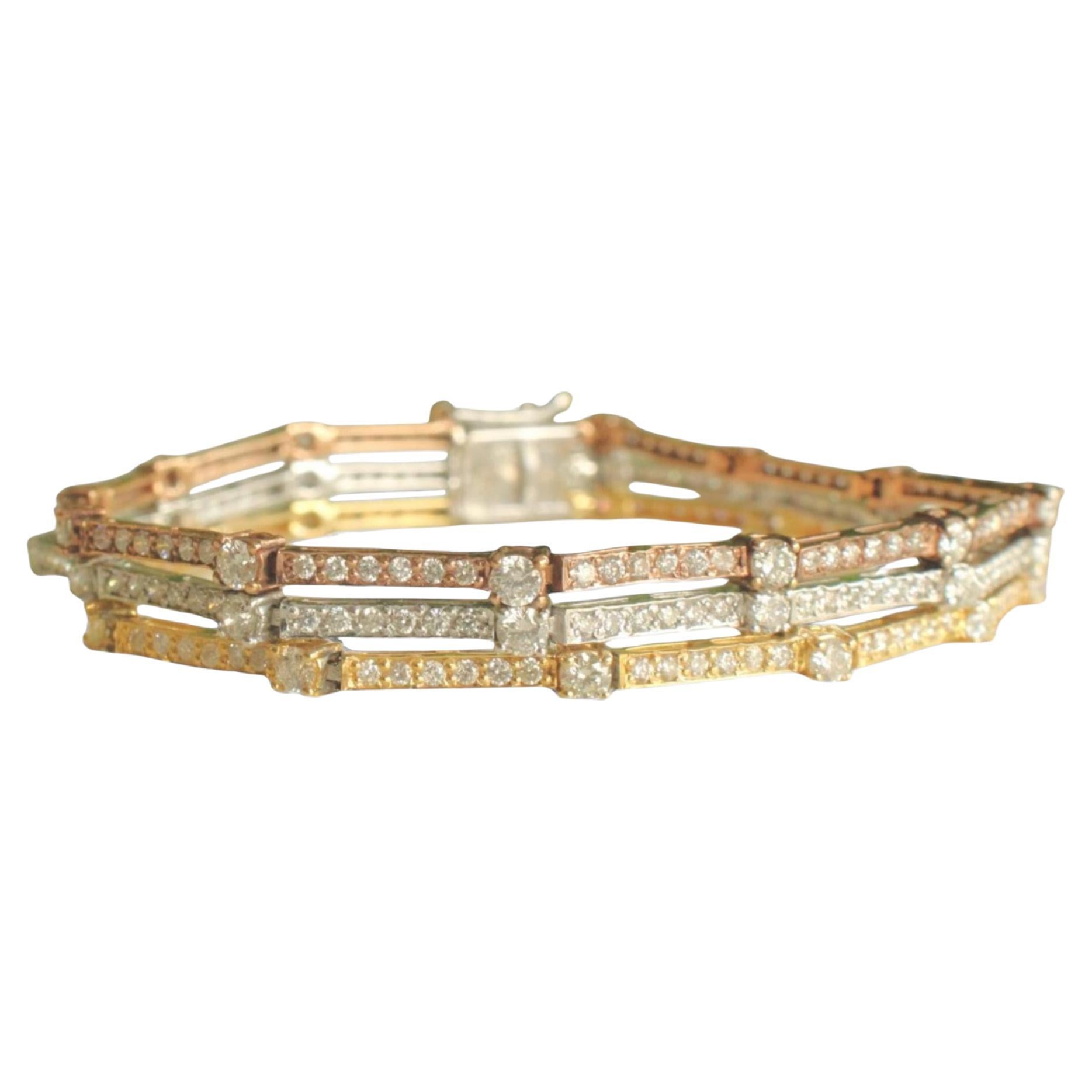 Trinity Natural Diamond Tennis Bracelet in 14K Solid Gold (Certified) For Sale