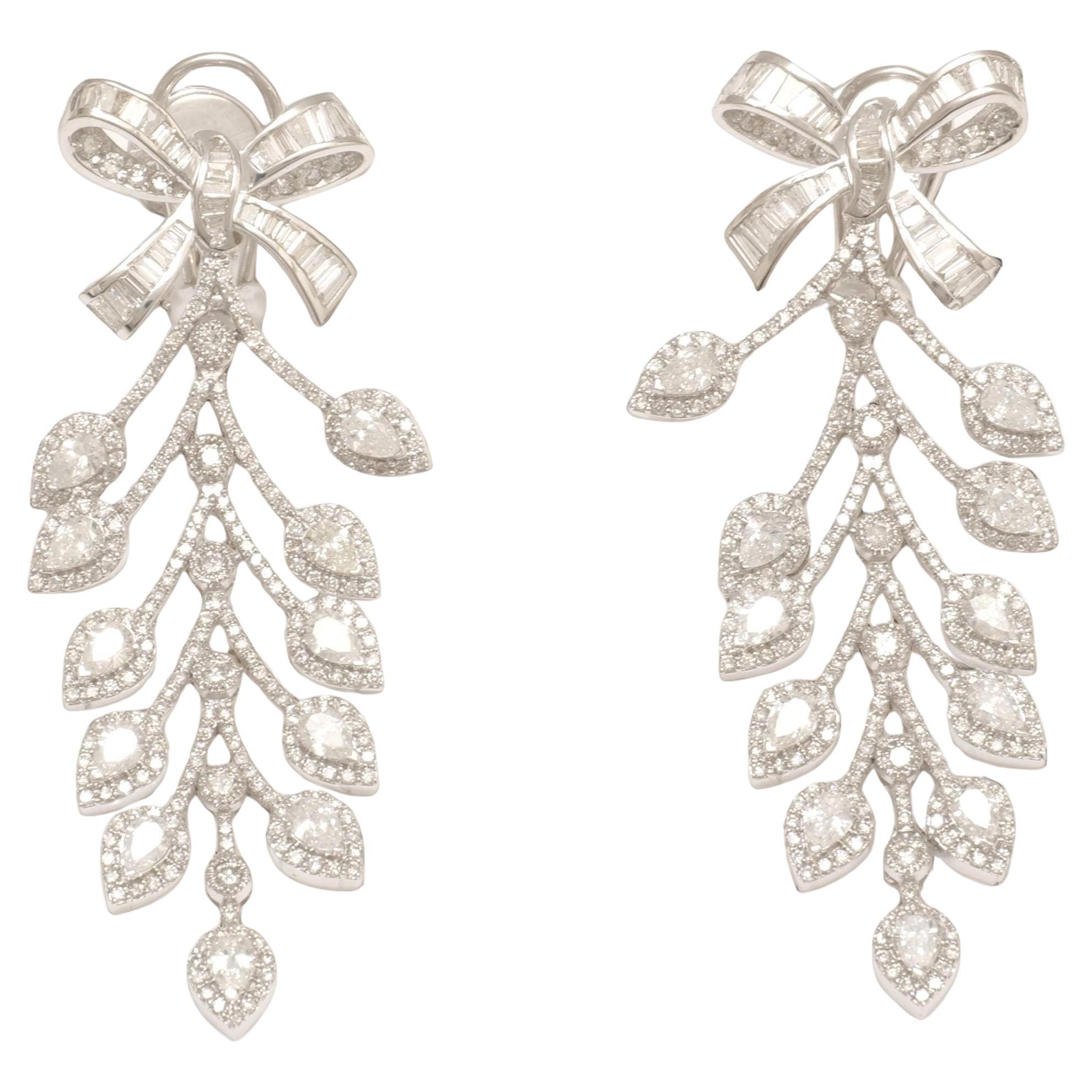 Bow Leaf Natural Diamond Dangle Cocktail Earrings in 14k Solid Gold (Certified) For Sale