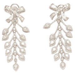 Boucles d
oreilles cocktail Bow Leaf Diamond Dangle en or massif 14k (certifié)